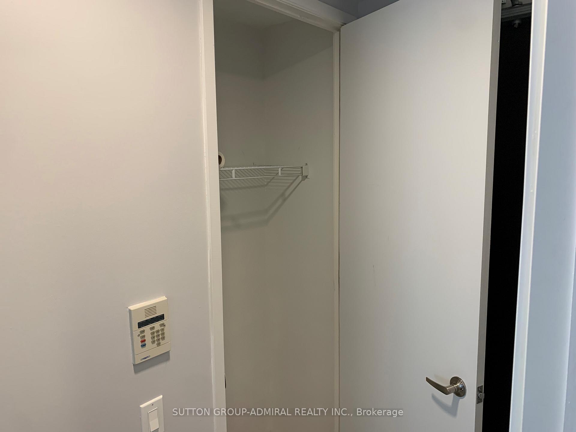 Photo 13 of Unit 1913, 85 Bloor Street E, Toronto, Church-Yonge Corridor — HOMEH