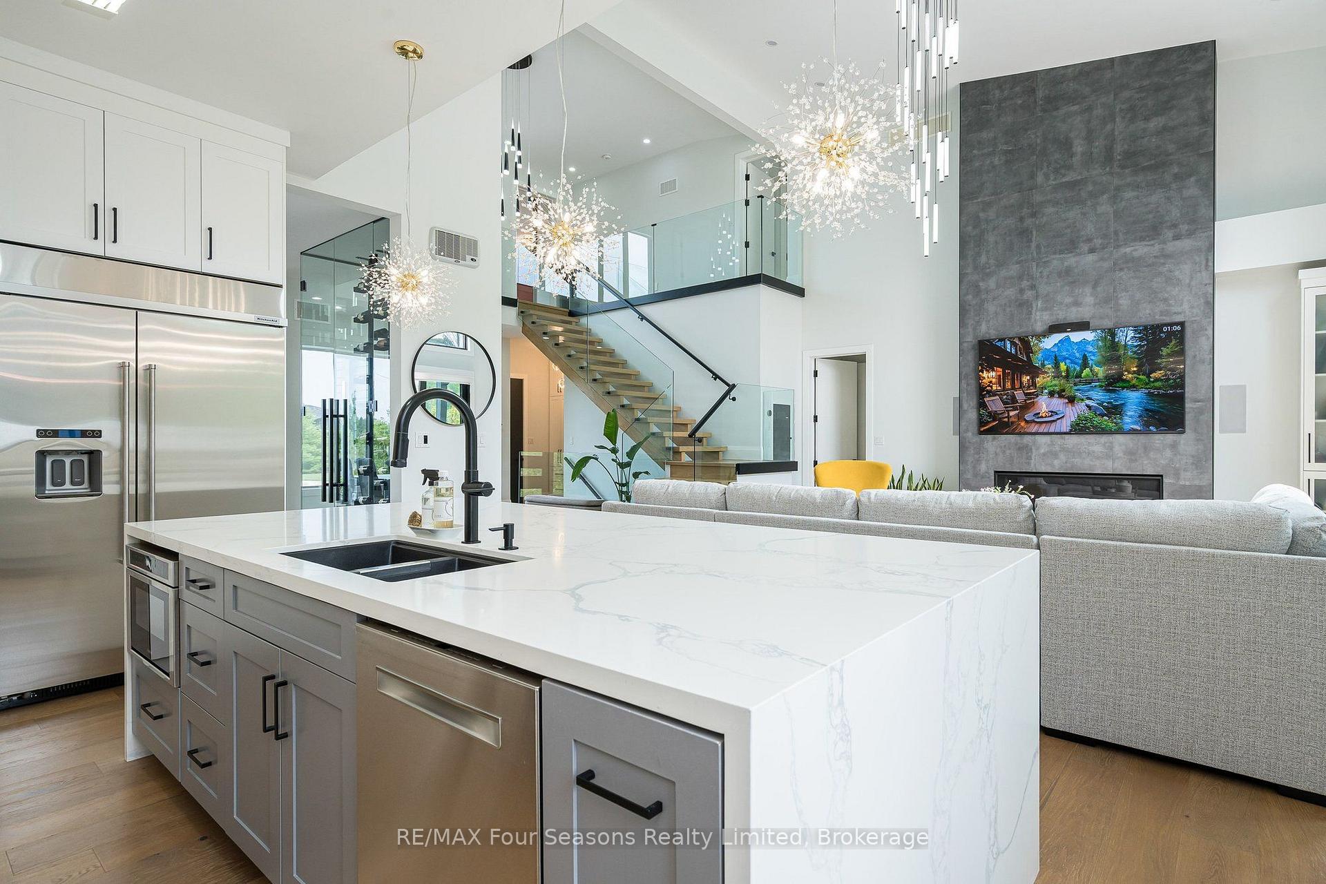 Photo 11 of 118 Barton Boulevard, Blue Mountains — HOMEH