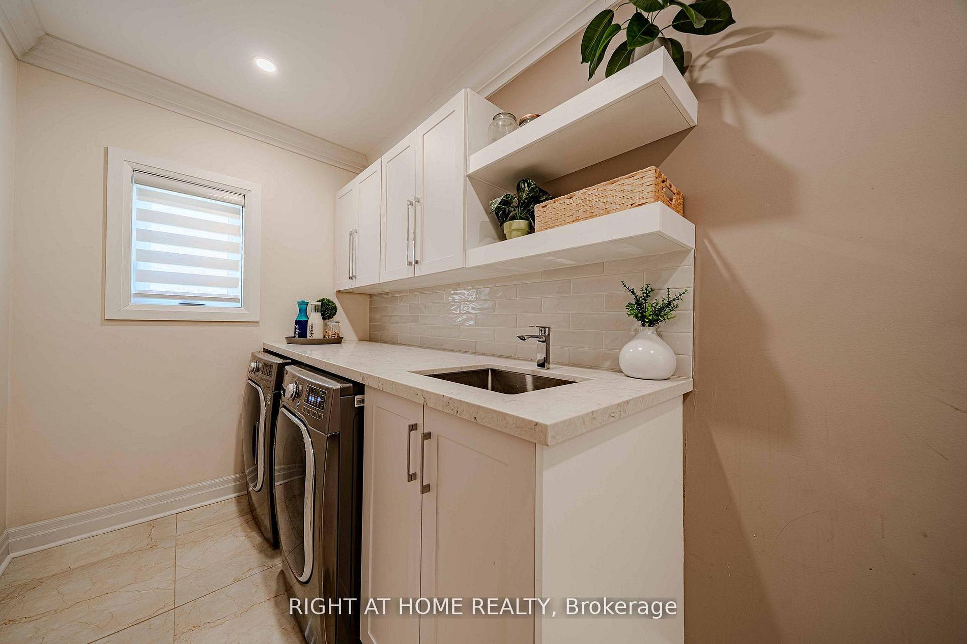 Photo 17 of 111 Forecastle Road, Vaughan, Patterson — HOMEH