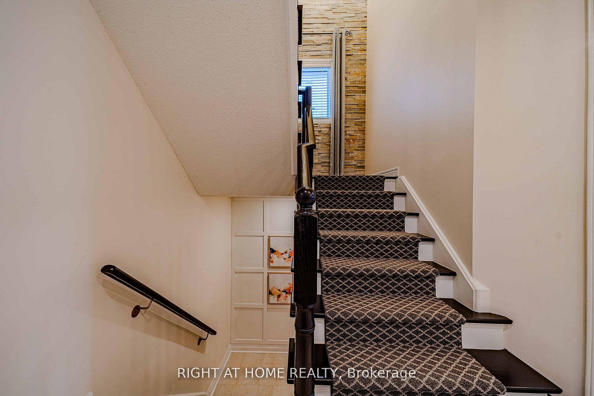 Photo 19 of 111 Forecastle Road, Vaughan, Patterson — HOMEH