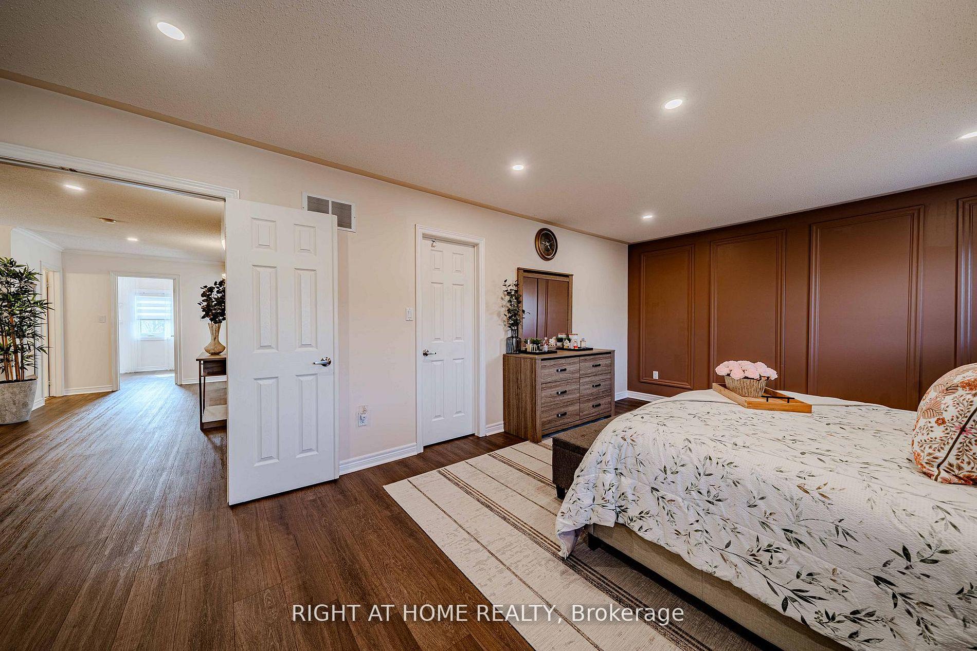Photo 23 of 111 Forecastle Road, Vaughan, Patterson — HOMEH