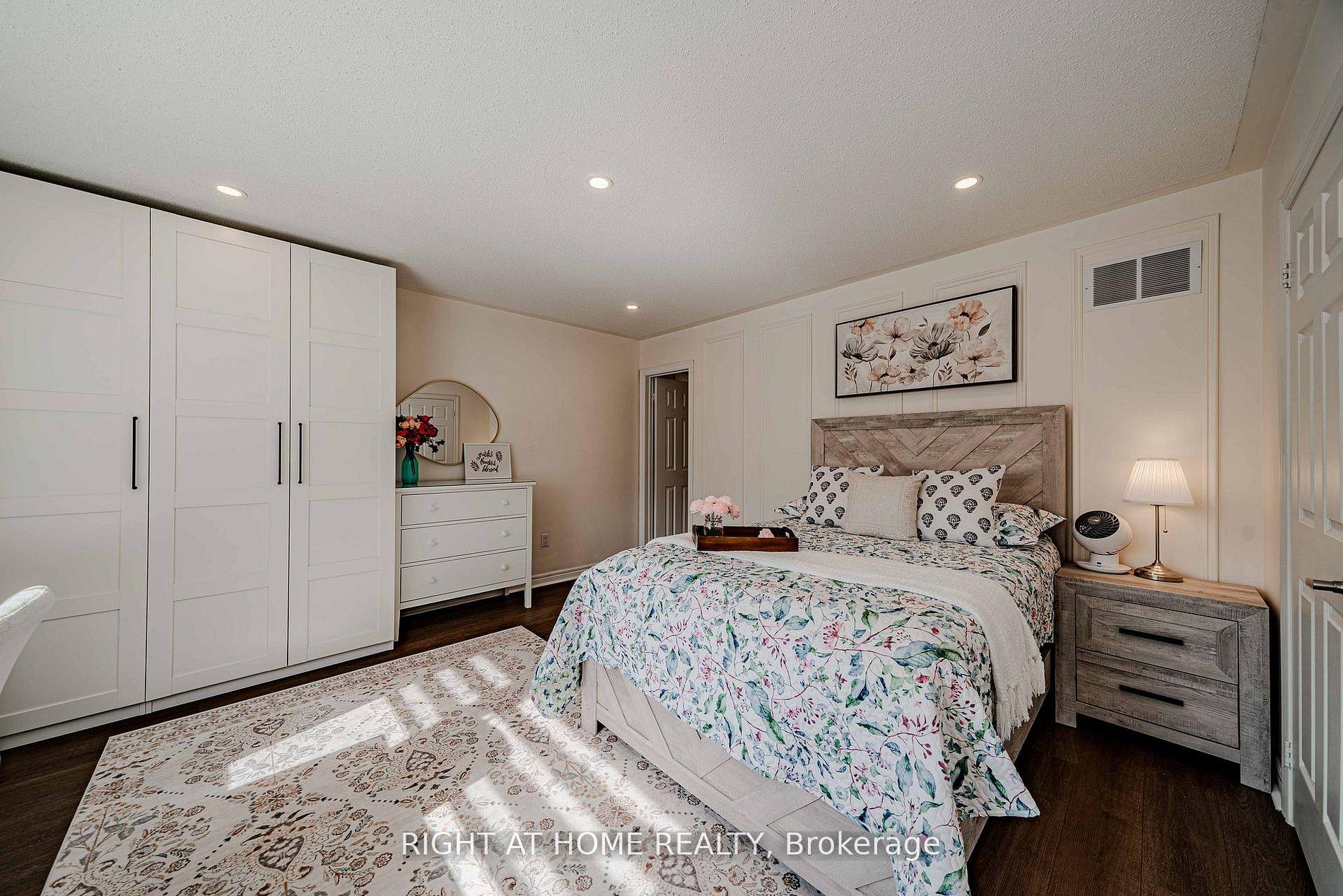 Photo 28 of 111 Forecastle Road, Vaughan, Patterson — HOMEH