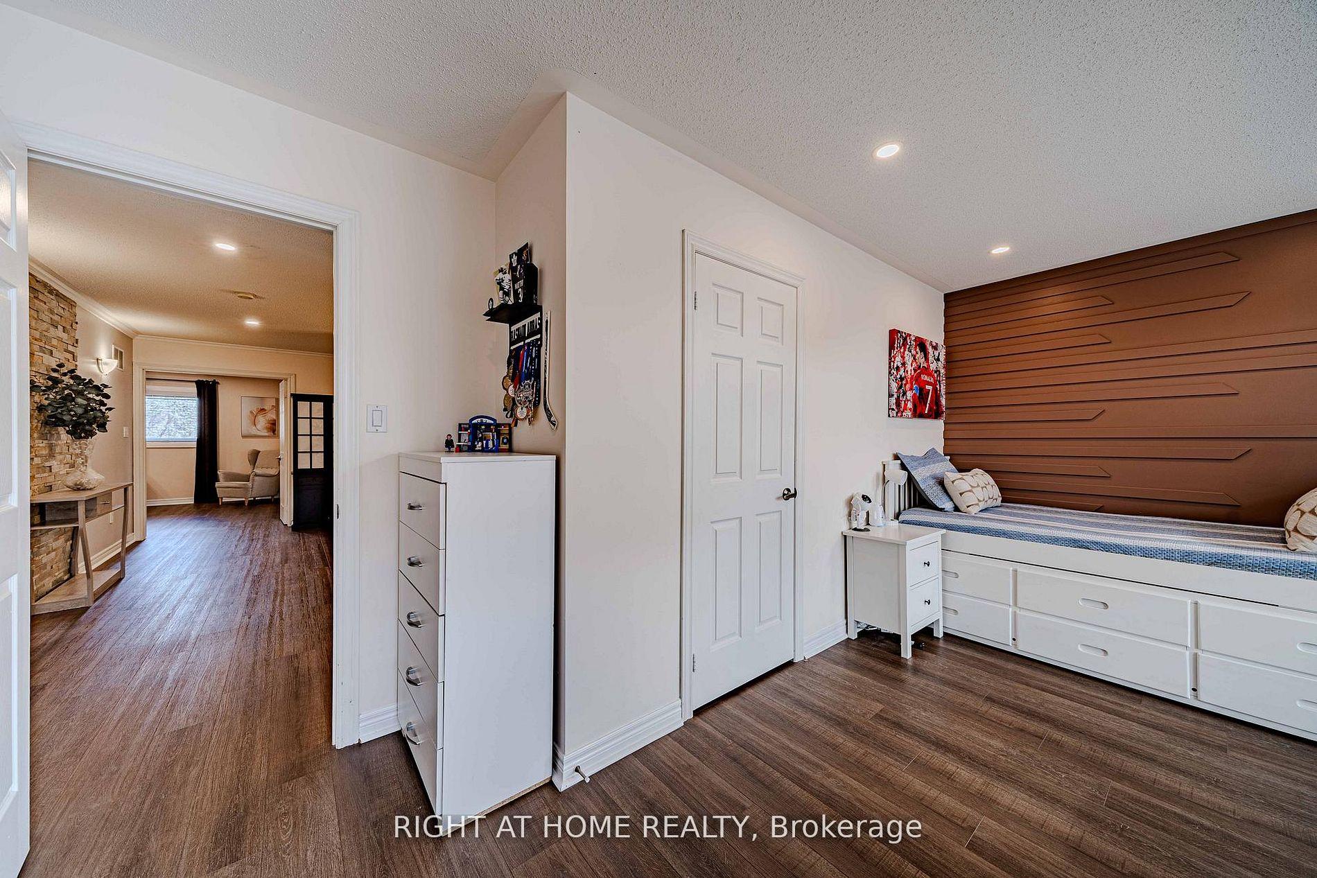 Photo 34 of 111 Forecastle Road, Vaughan, Patterson — HOMEH