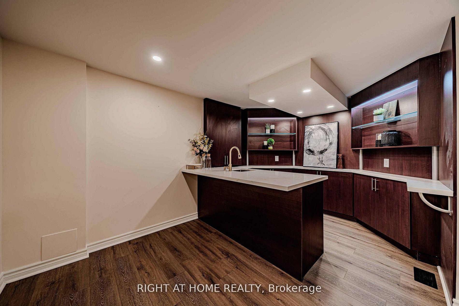 Photo 44 of 111 Forecastle Road, Vaughan, Patterson — HOMEH