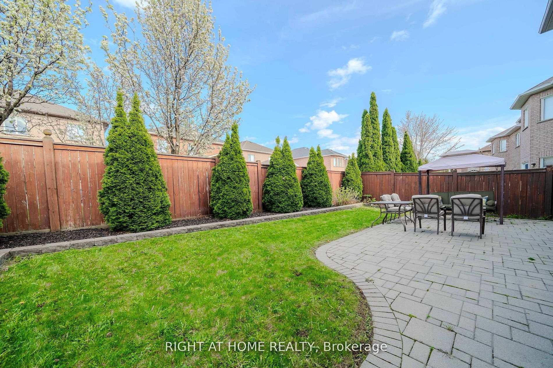Photo 47 of 111 Forecastle Road, Vaughan, Patterson — HOMEH