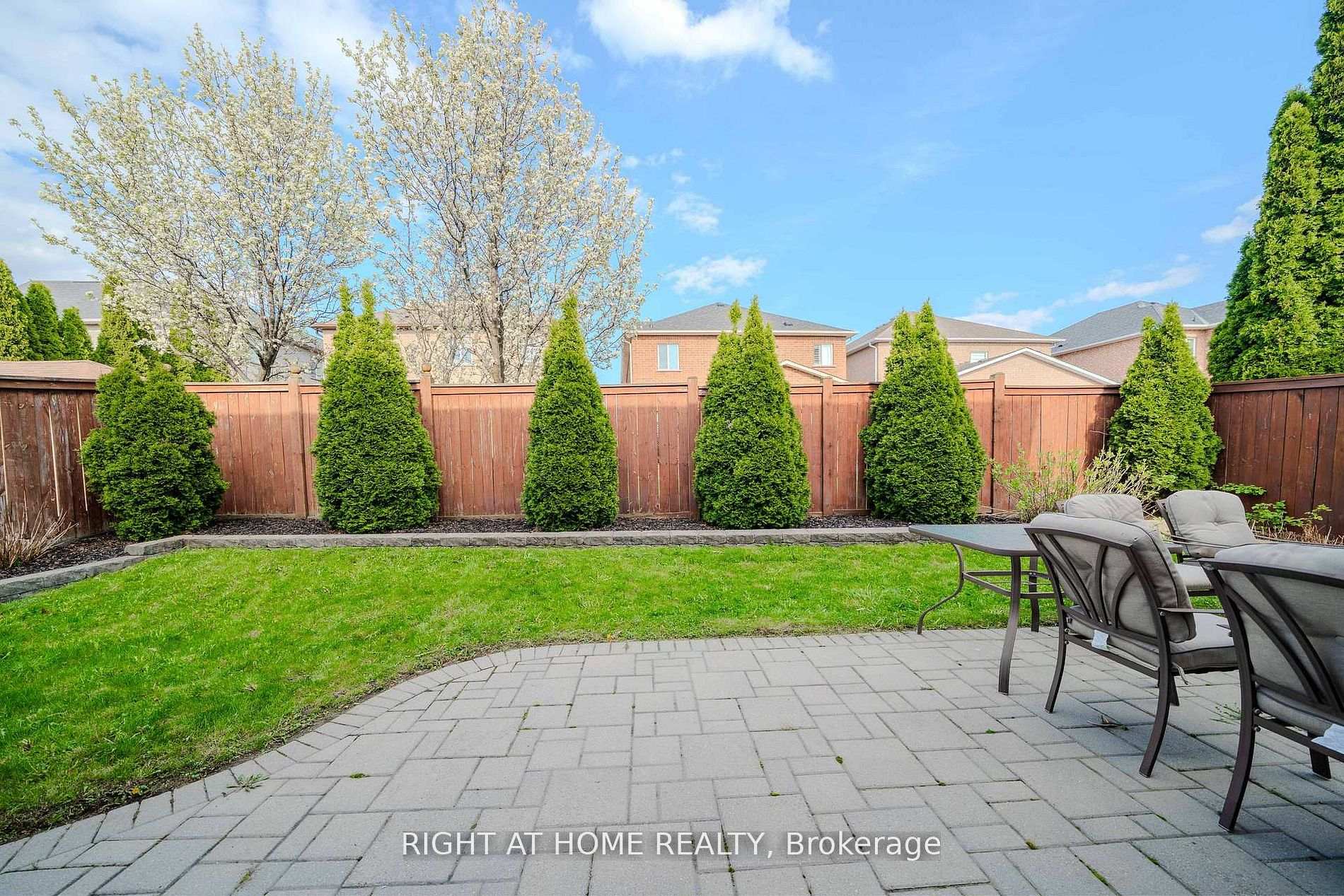 Photo 48 of 111 Forecastle Road, Vaughan, Patterson — HOMEH