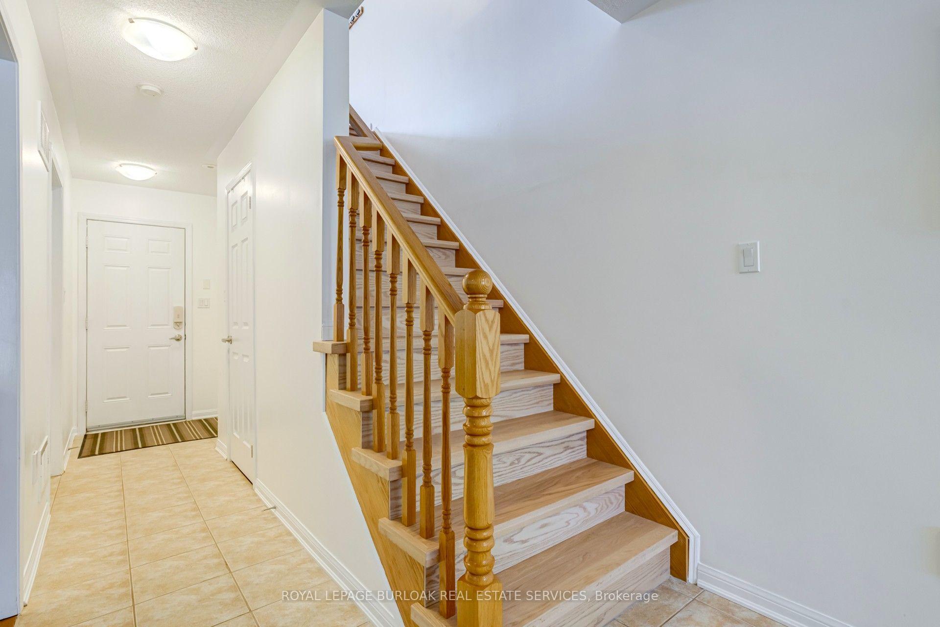 Photo 6 of 672 Mceastern Path, Milton, Coates — HOMEH