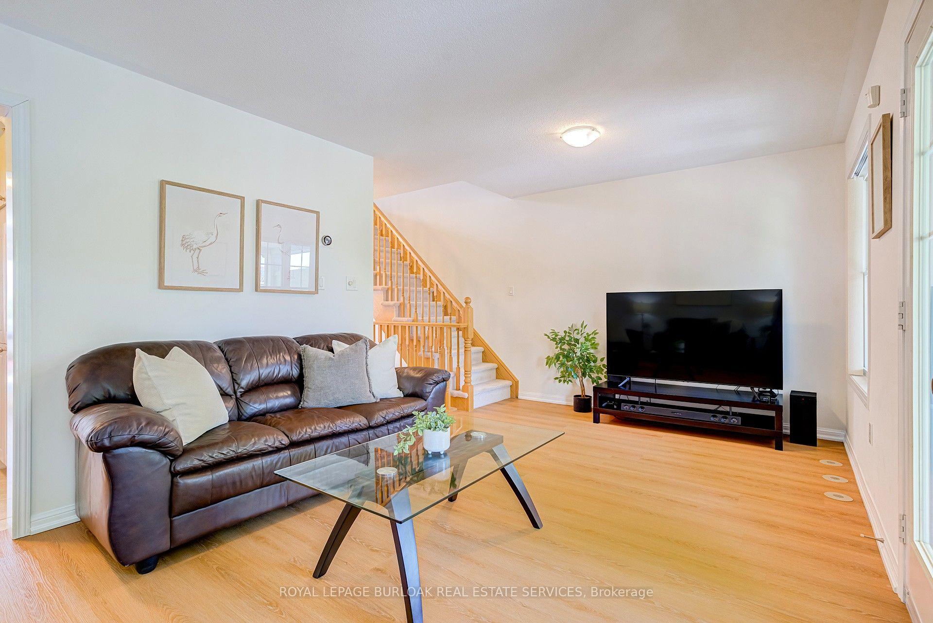 Photo 18 of 672 Mceastern Path, Milton, Coates — HOMEH