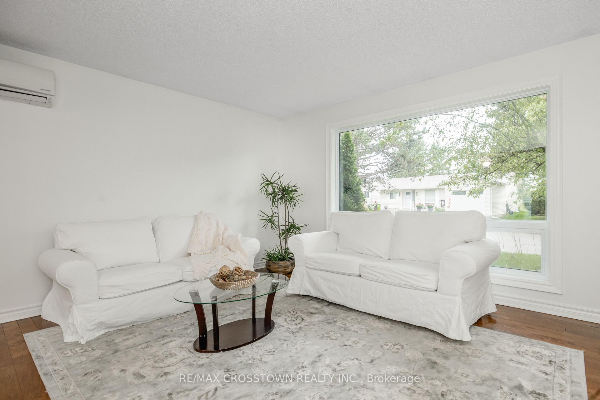 Photo 6 of 92 Tecumseth Pines Drive, New Tecumseth, Rural New Tecumseth — HOMEH