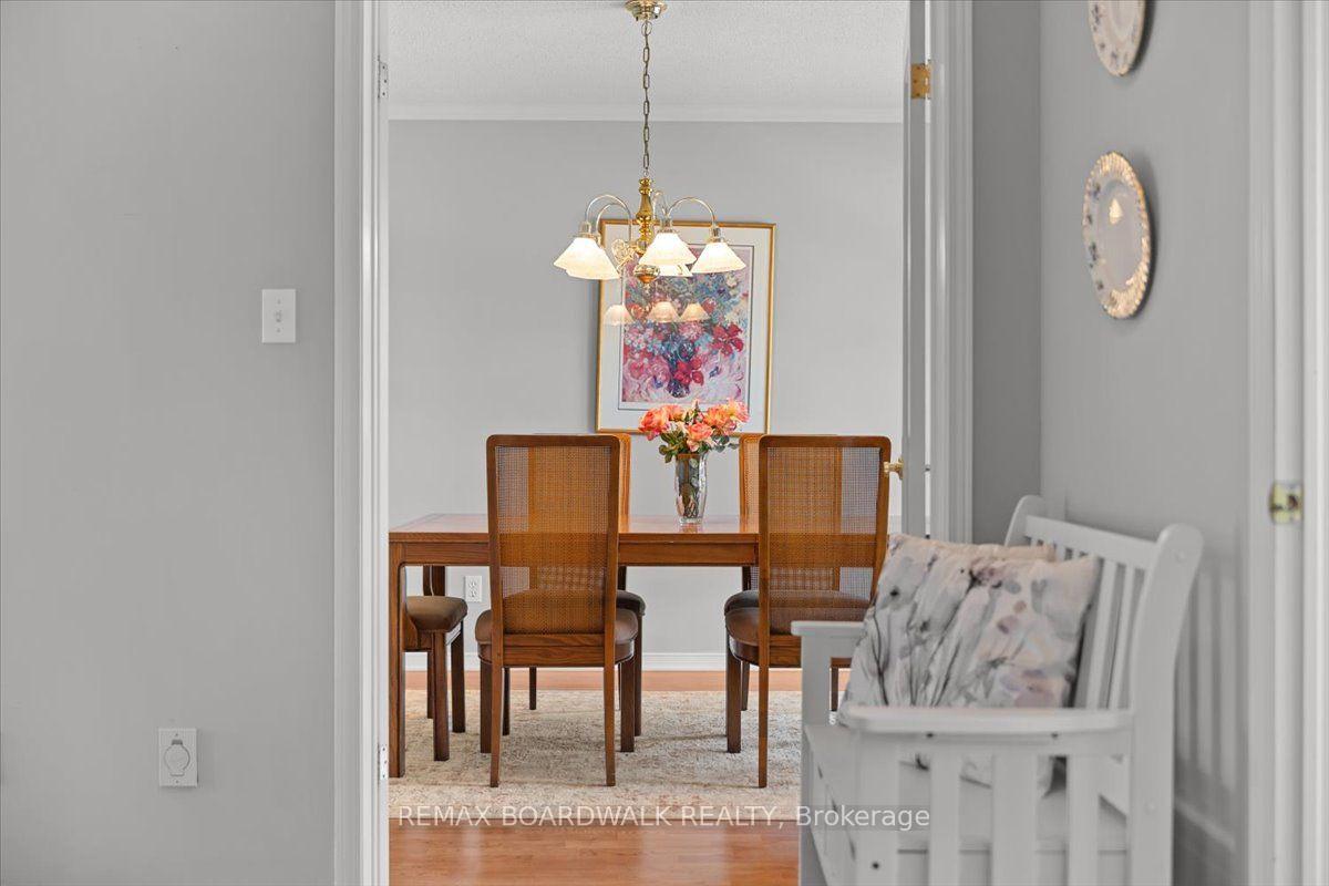 Photo 8 of 17 Shipley Crescent, Ottawa, Stittsville (Central) — HOMEH