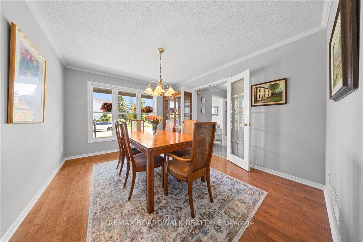 Photo 9 of 17 Shipley Crescent, Ottawa, Stittsville (Central) — HOMEH