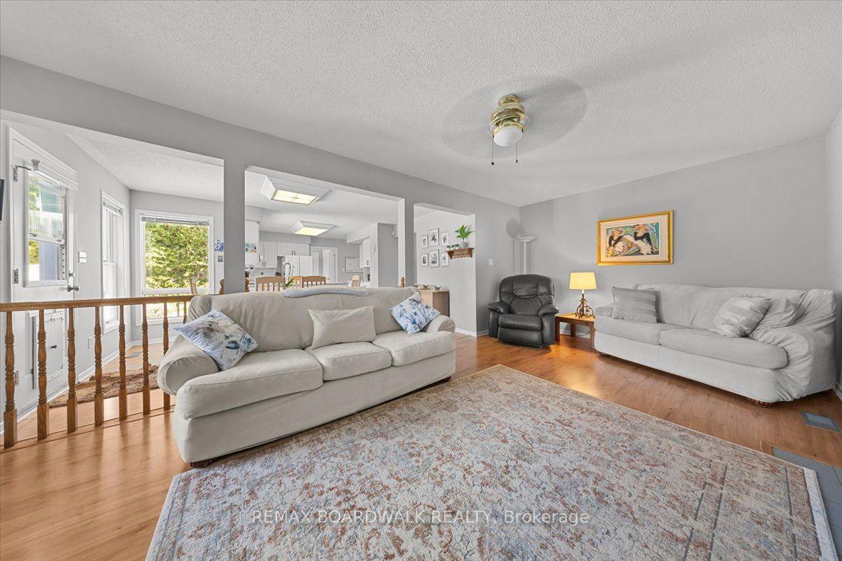 Photo 21 of 17 Shipley Crescent, Ottawa, Stittsville (Central) — HOMEH