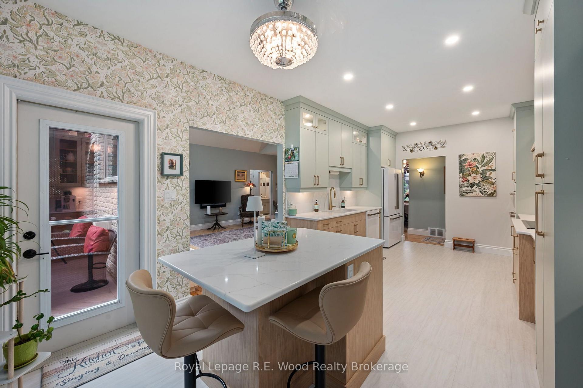 Photo 19 of 2 Whispering Pine Lane, Tillsonburg — HOMEH