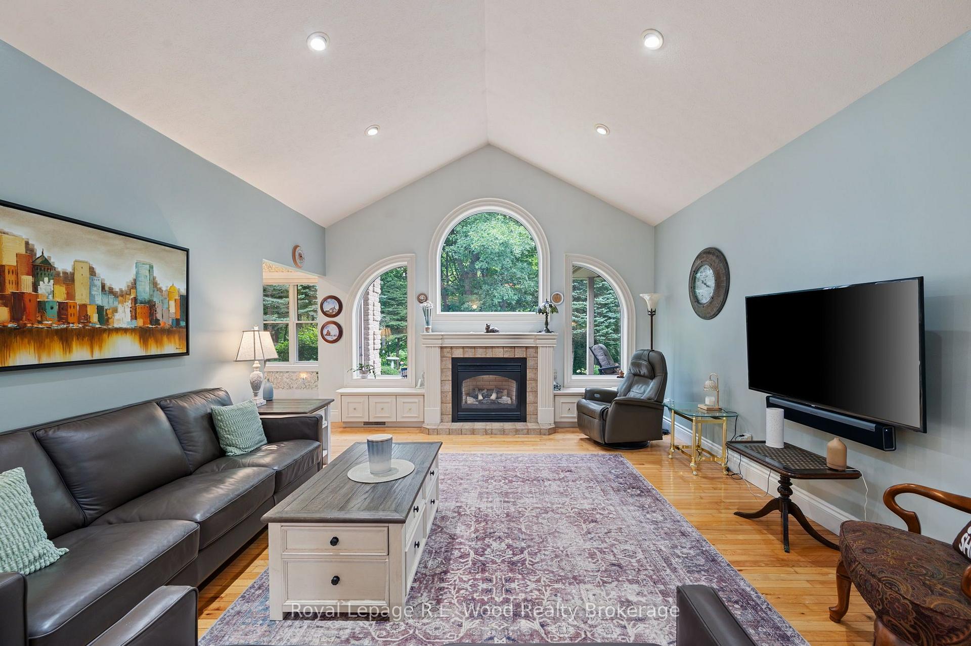 Photo 31 of 2 Whispering Pine Lane, Tillsonburg — HOMEH