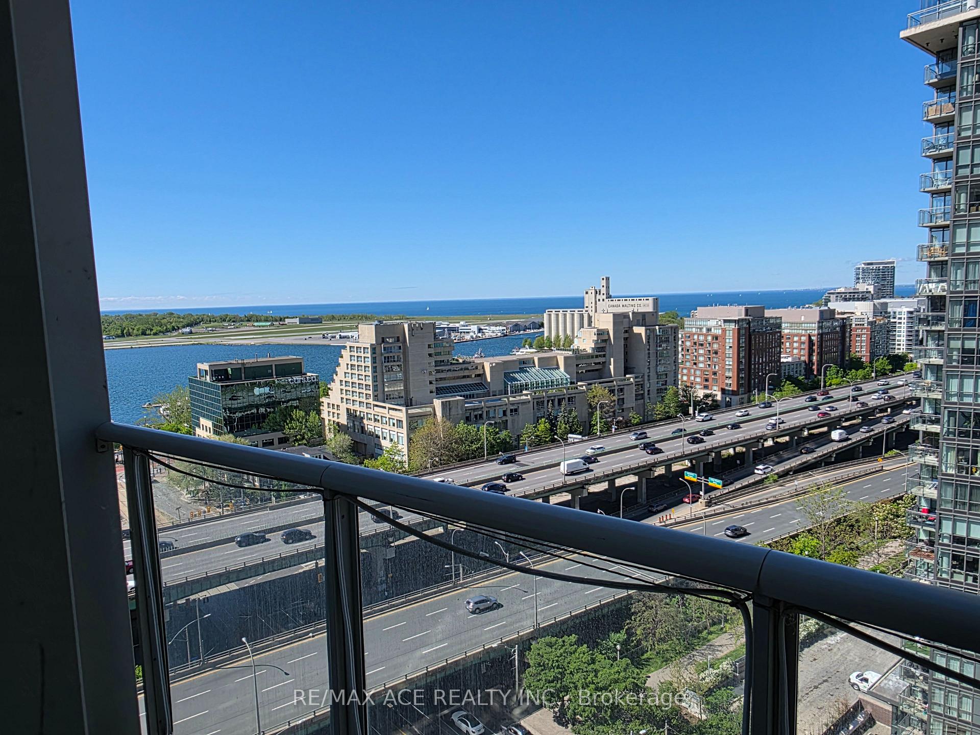 Photo 11 of Unit 1801, 35 Mariner Terrace, Toronto, Waterfront Communities — HOMEH