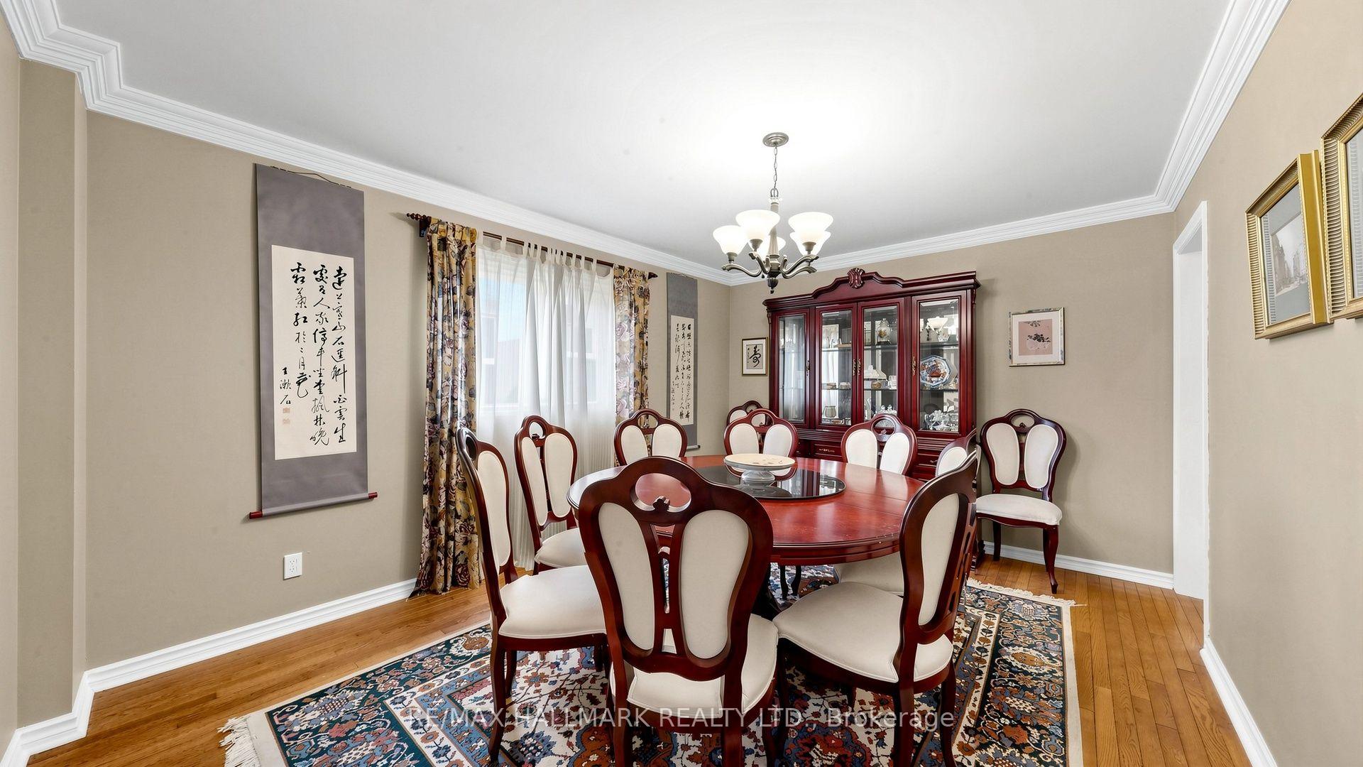 Photo 14 of 28 Delancey Crescent, Markham, Markville — HOMEH