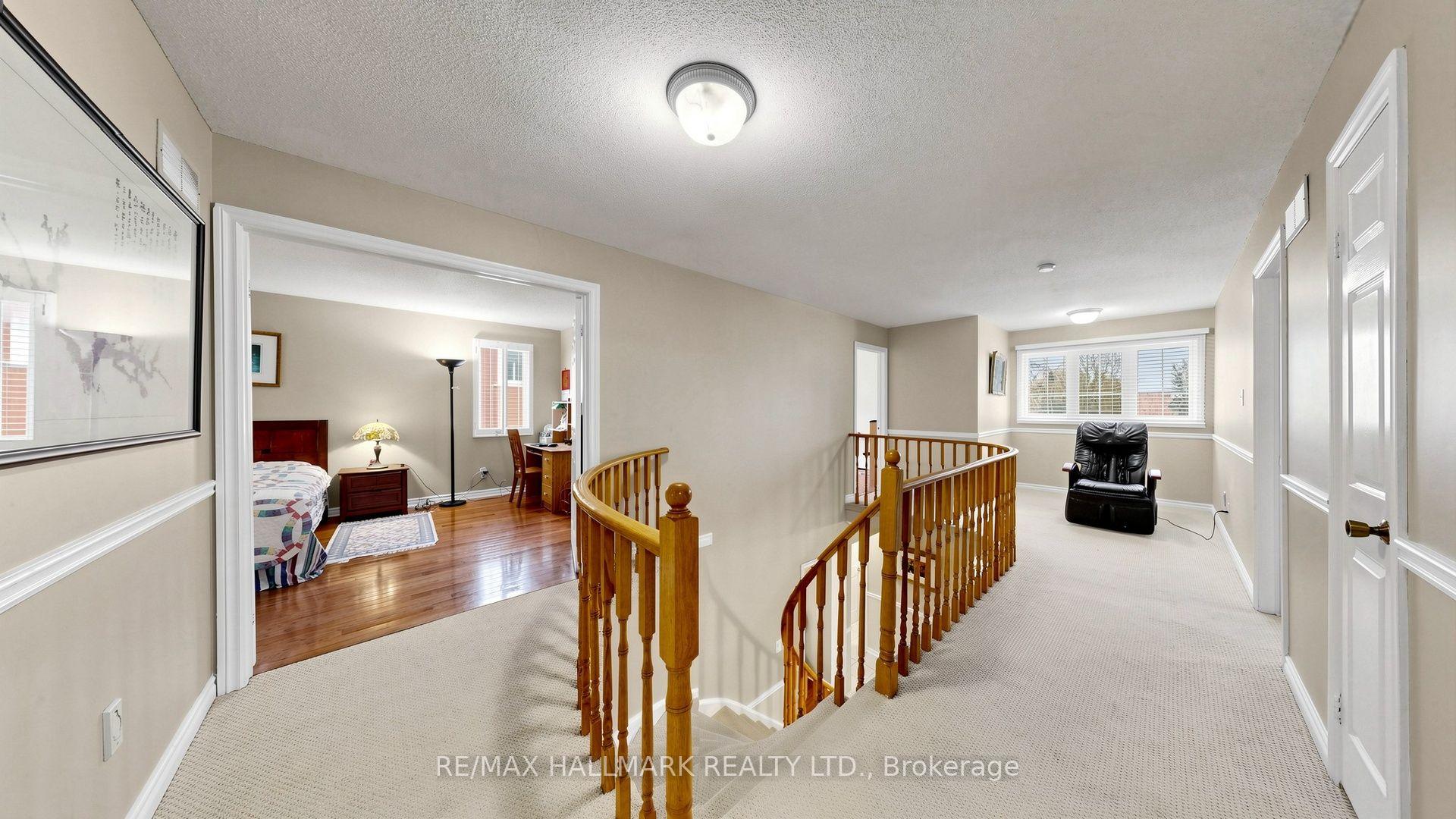 Photo 16 of 28 Delancey Crescent, Markham, Markville — HOMEH