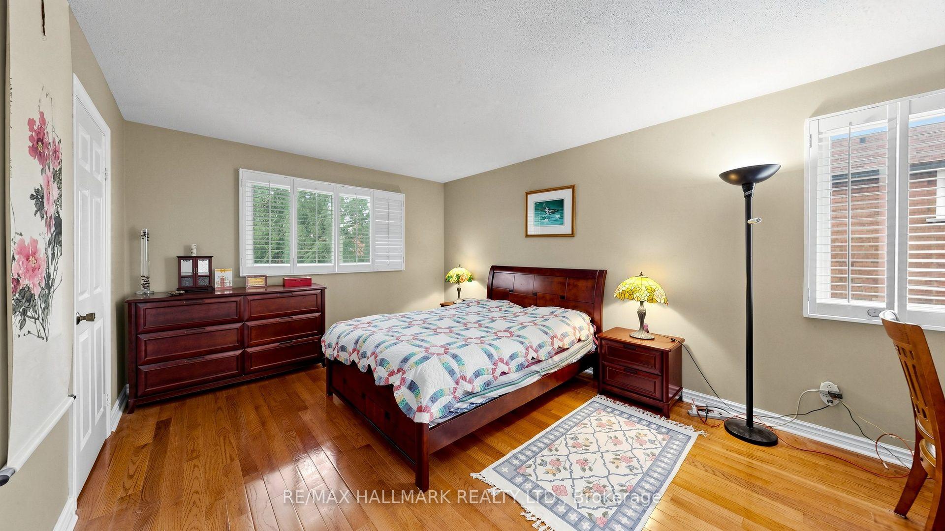 Photo 17 of 28 Delancey Crescent, Markham, Markville — HOMEH