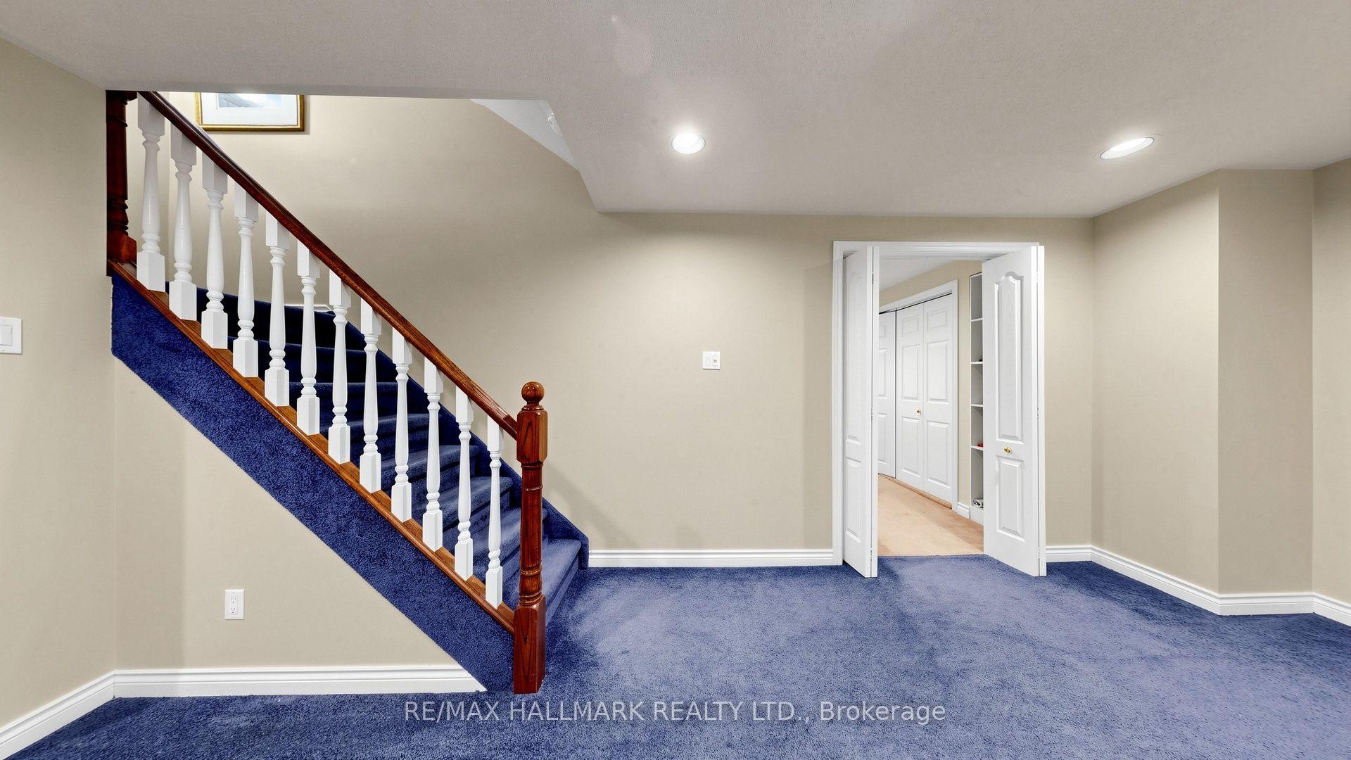 Photo 22 of 28 Delancey Crescent, Markham, Markville — HOMEH