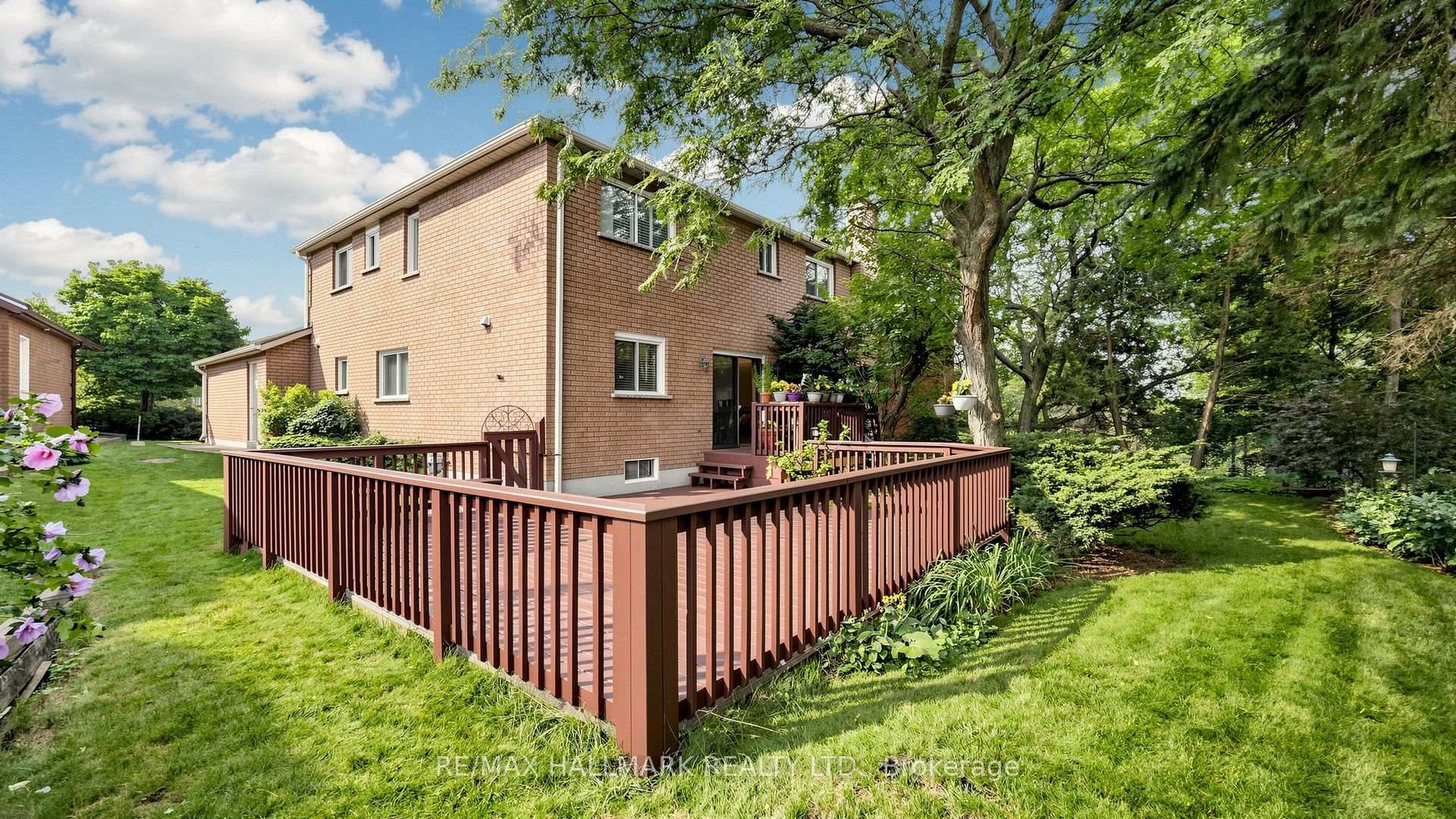 Photo 29 of 28 Delancey Crescent, Markham, Markville — HOMEH