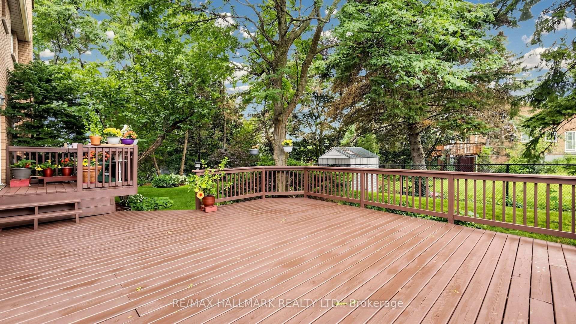 Photo 31 of 28 Delancey Crescent, Markham, Markville — HOMEH