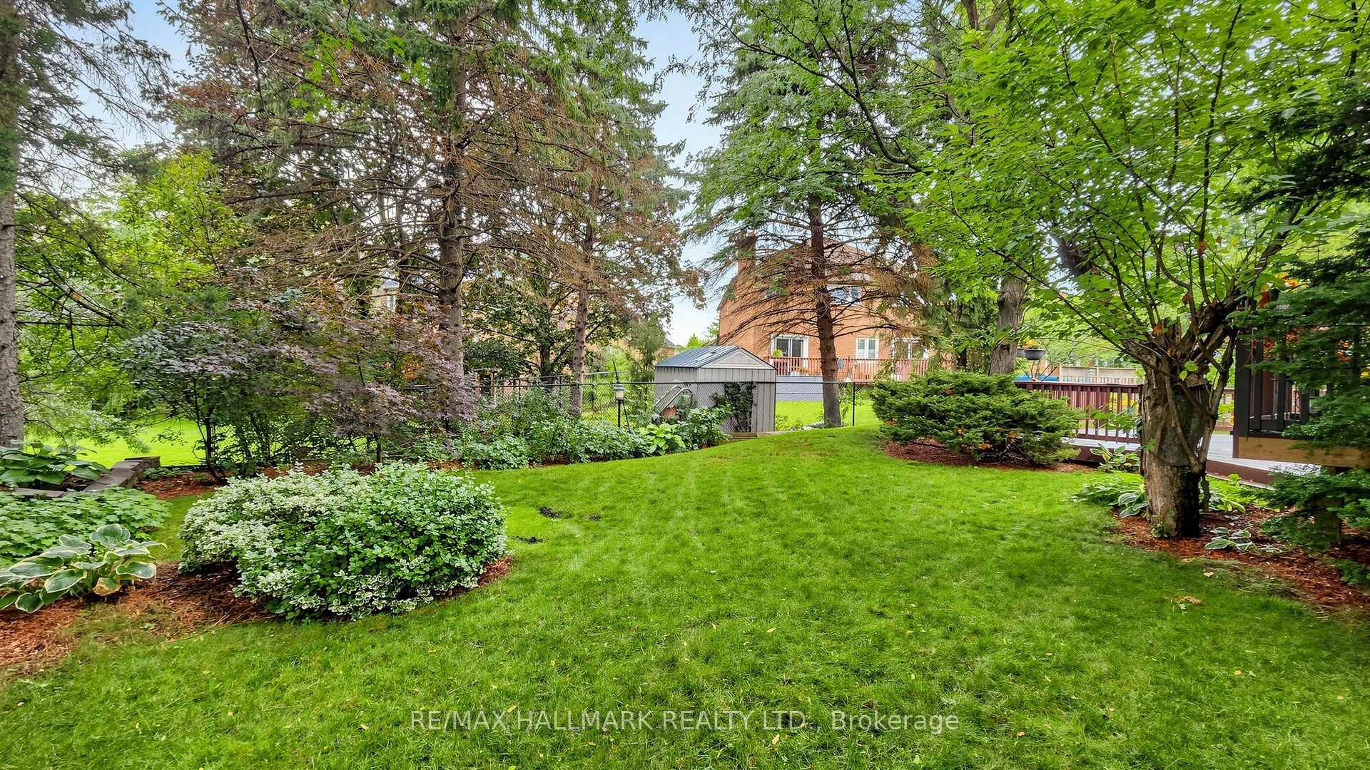 Photo 33 of 28 Delancey Crescent, Markham, Markville — HOMEH