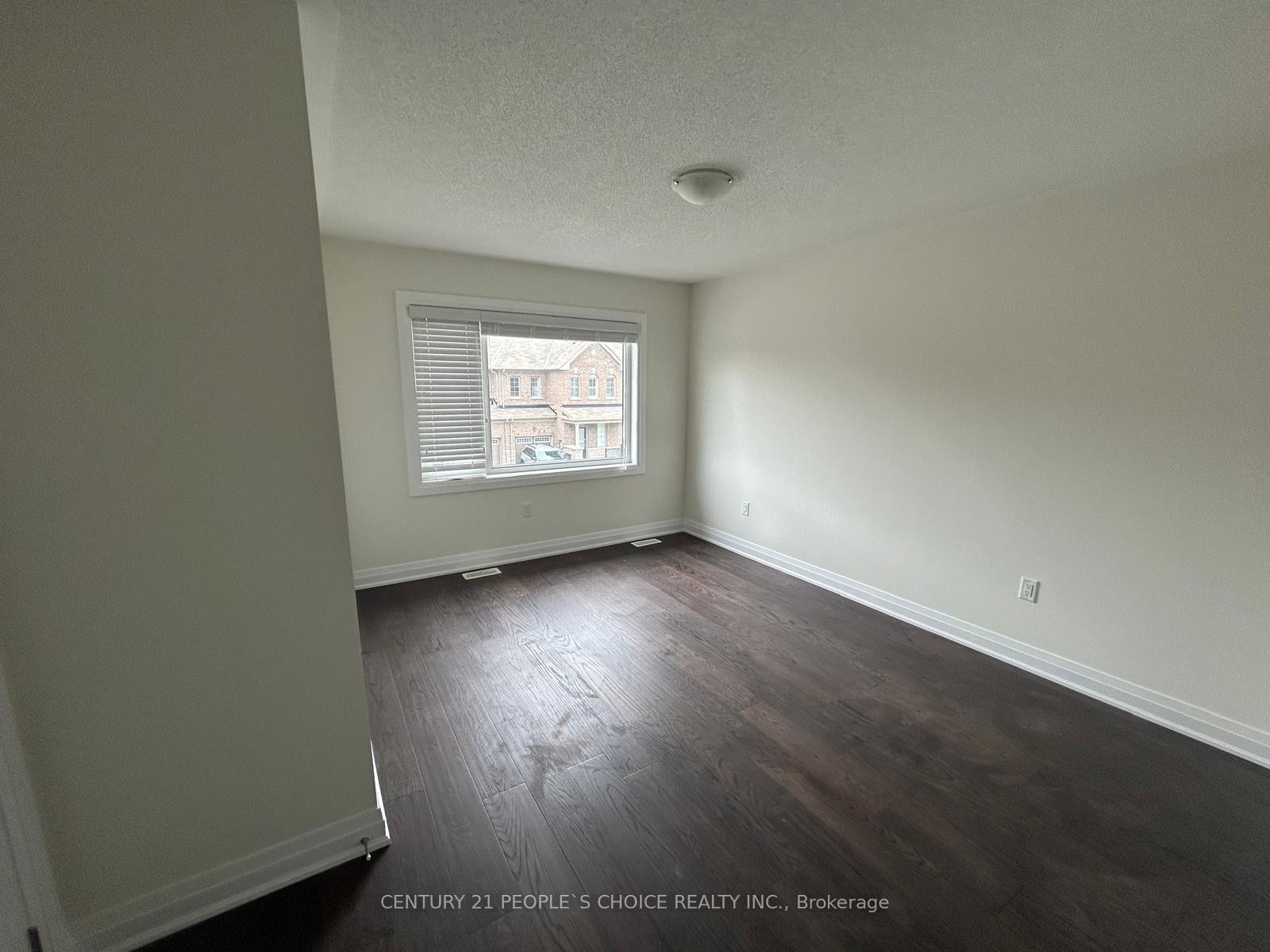 Photo 15 of 66 Circus Crescent, Brampton, Northwest Brampton — HOMEH