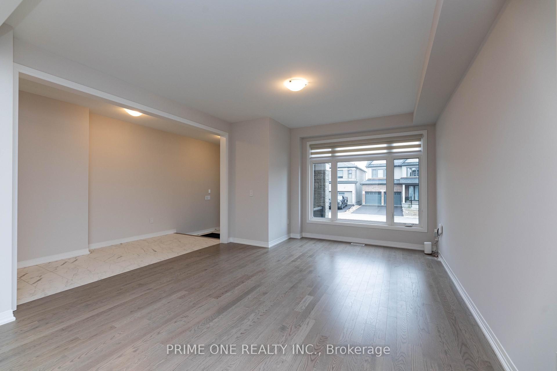 Photo 5 of 136 Blacklock Street, Cambridge, Westview — HOMEH