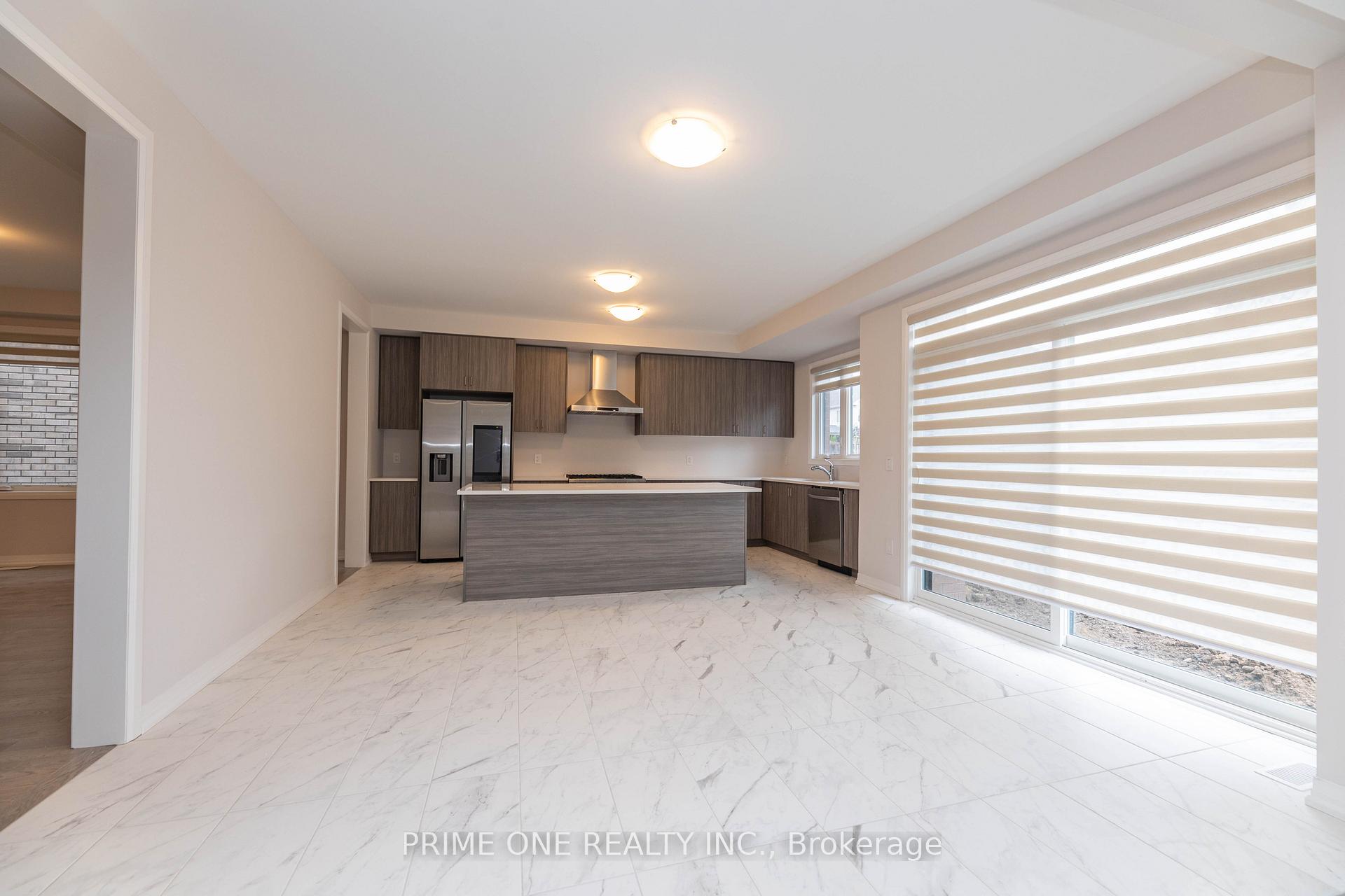 Photo 15 of 136 Blacklock Street, Cambridge, Westview — HOMEH