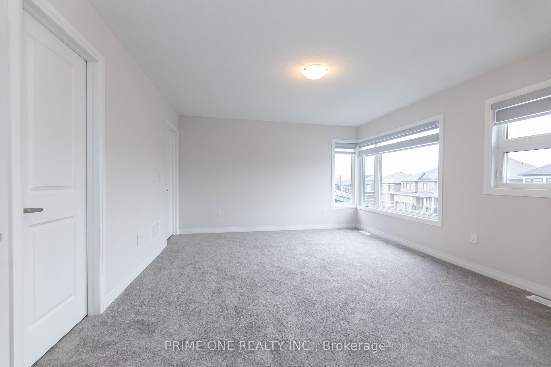 Photo 23 of 136 Blacklock Street, Cambridge, Westview — HOMEH