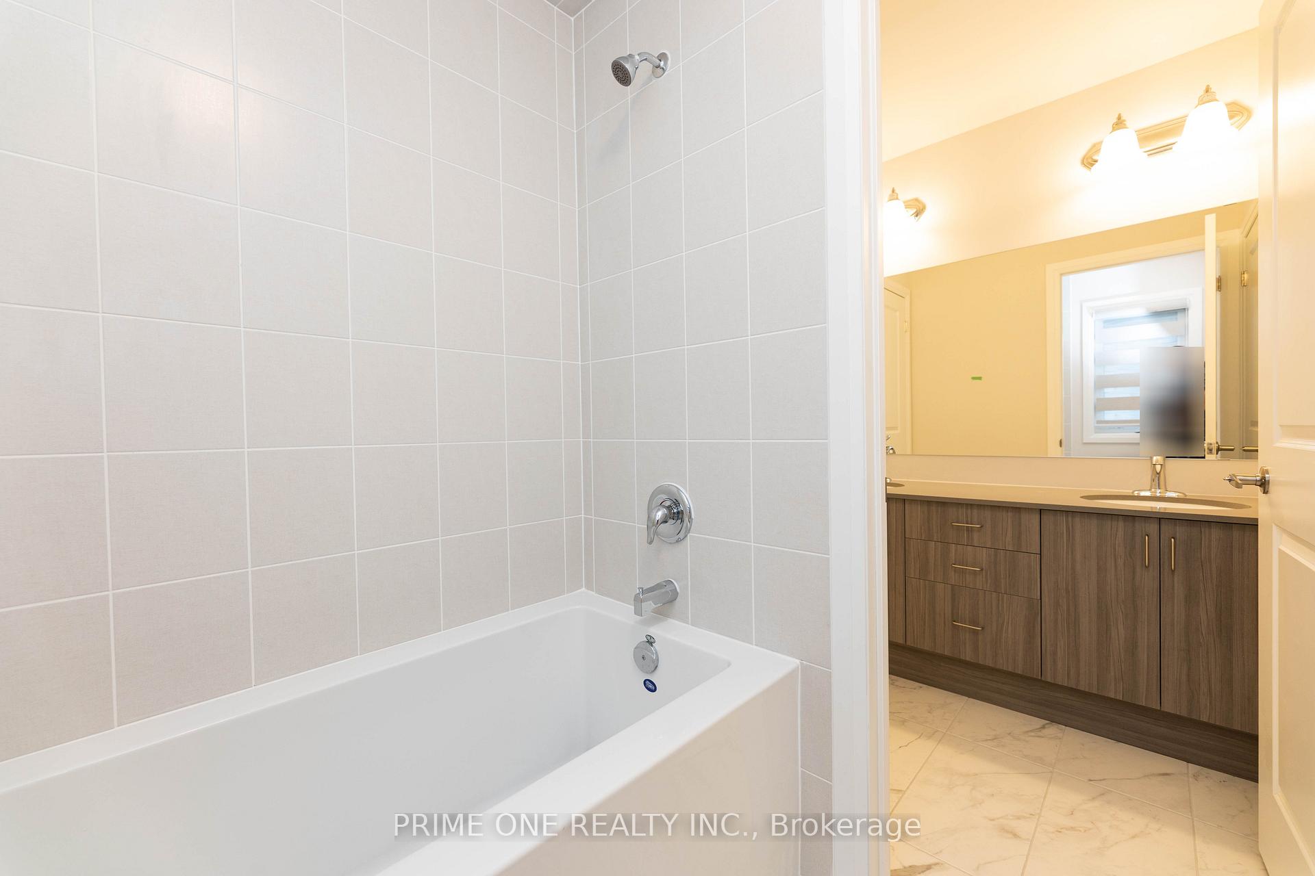 Photo 34 of 136 Blacklock Street, Cambridge, Westview — HOMEH