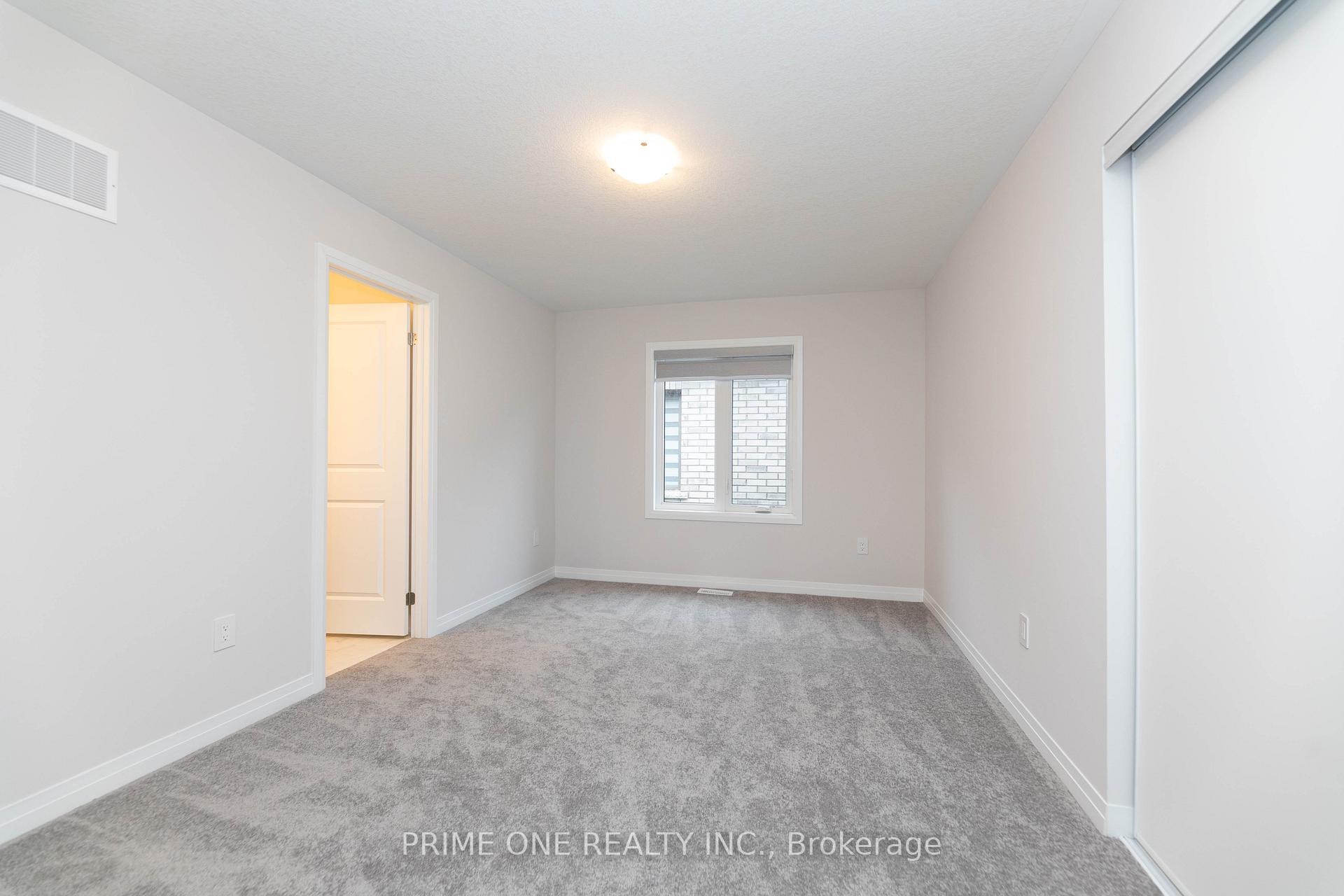 Photo 35 of 136 Blacklock Street, Cambridge, Westview — HOMEH