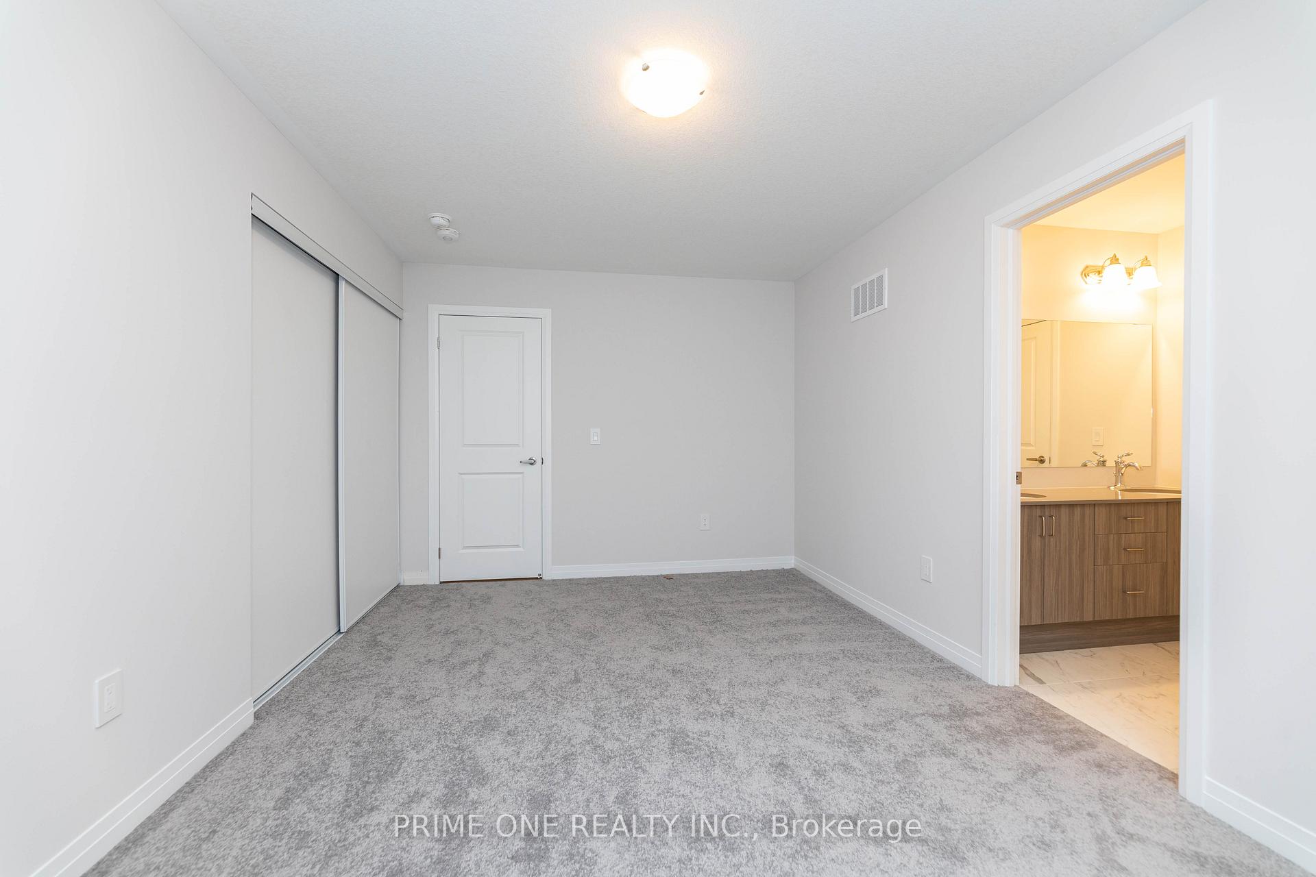 Photo 37 of 136 Blacklock Street, Cambridge, Westview — HOMEH