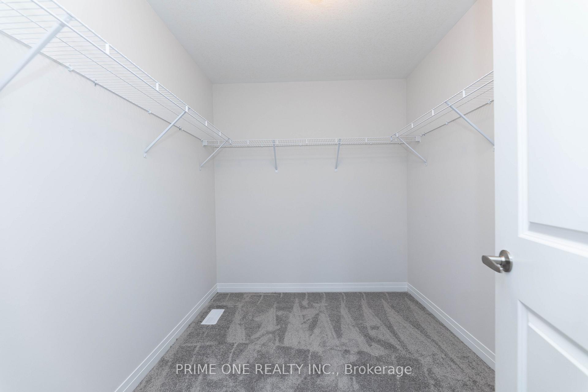 Photo 46 of 136 Blacklock Street, Cambridge, Westview — HOMEH