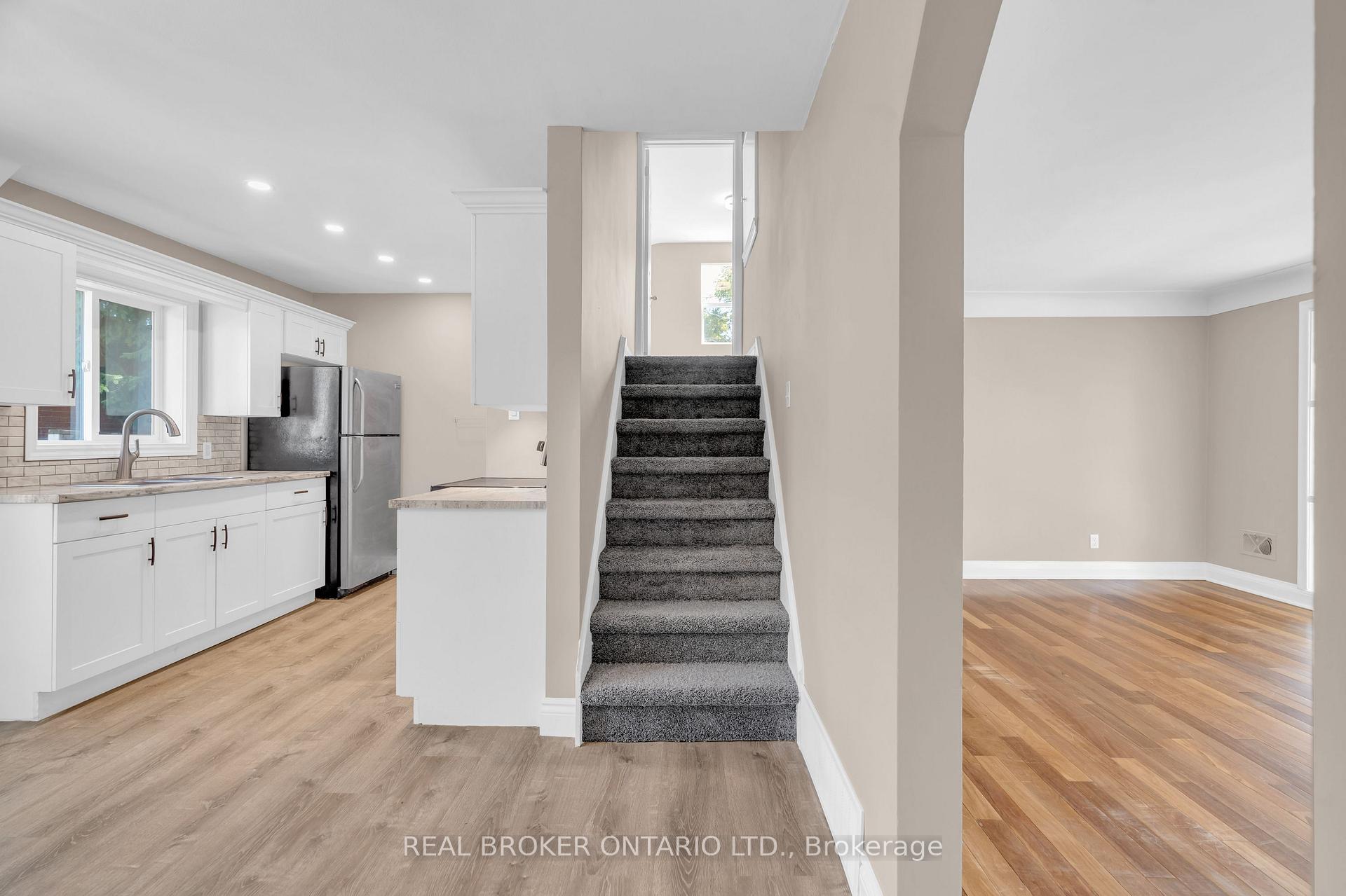 Photo 14 of Unit B, 301 Franklin Street, Kitchener, Stanley Park — HOMEH