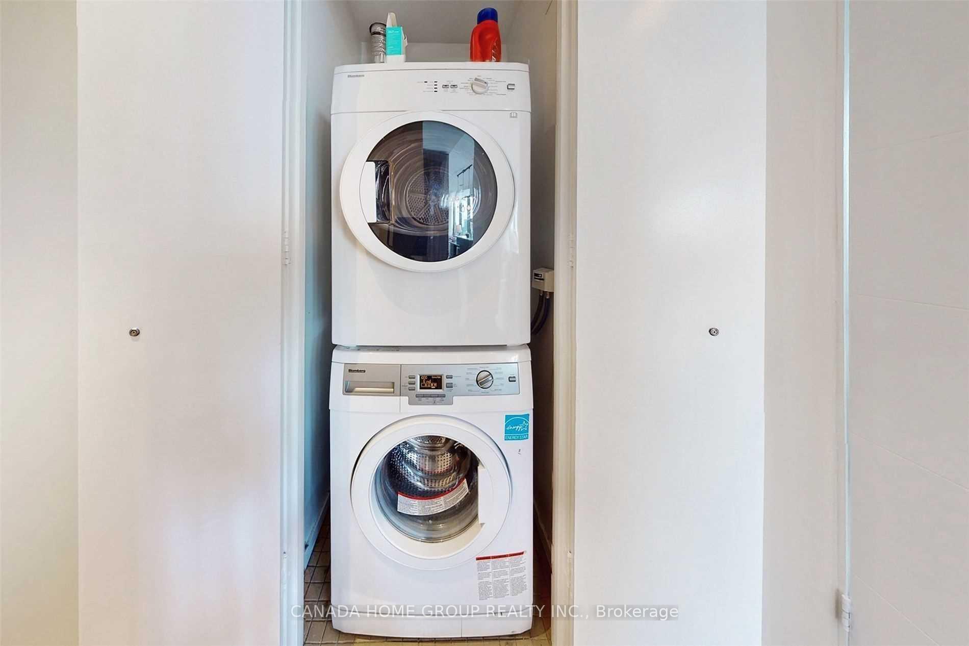 Photo 5 of Unit 2902, 5 St Joseph Street, Toronto, Bay Street Corridor — HOMEH