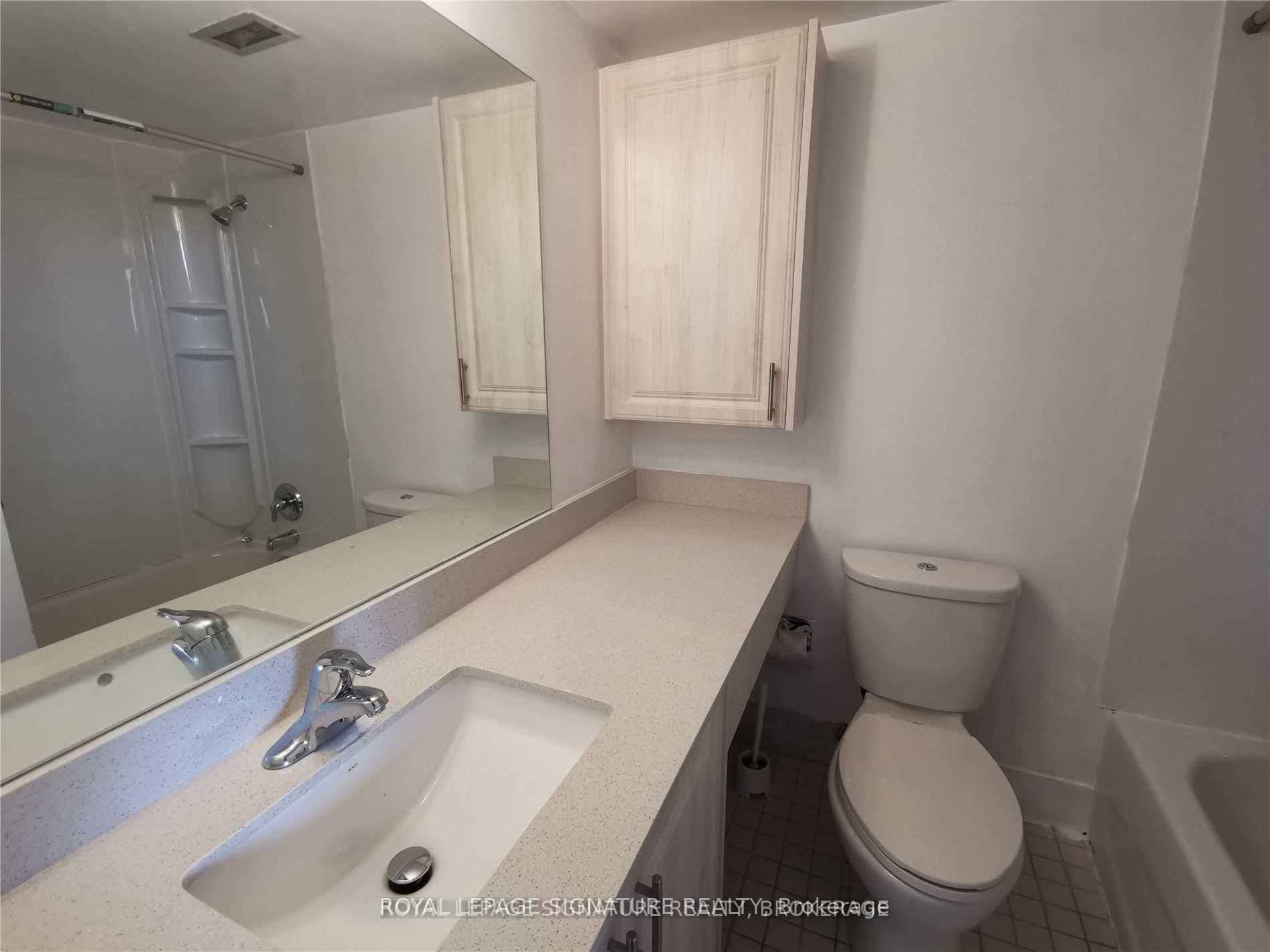 Photo 13 of Unit 1606, 720 Spadina Avenue, Toronto, University — HOMEH