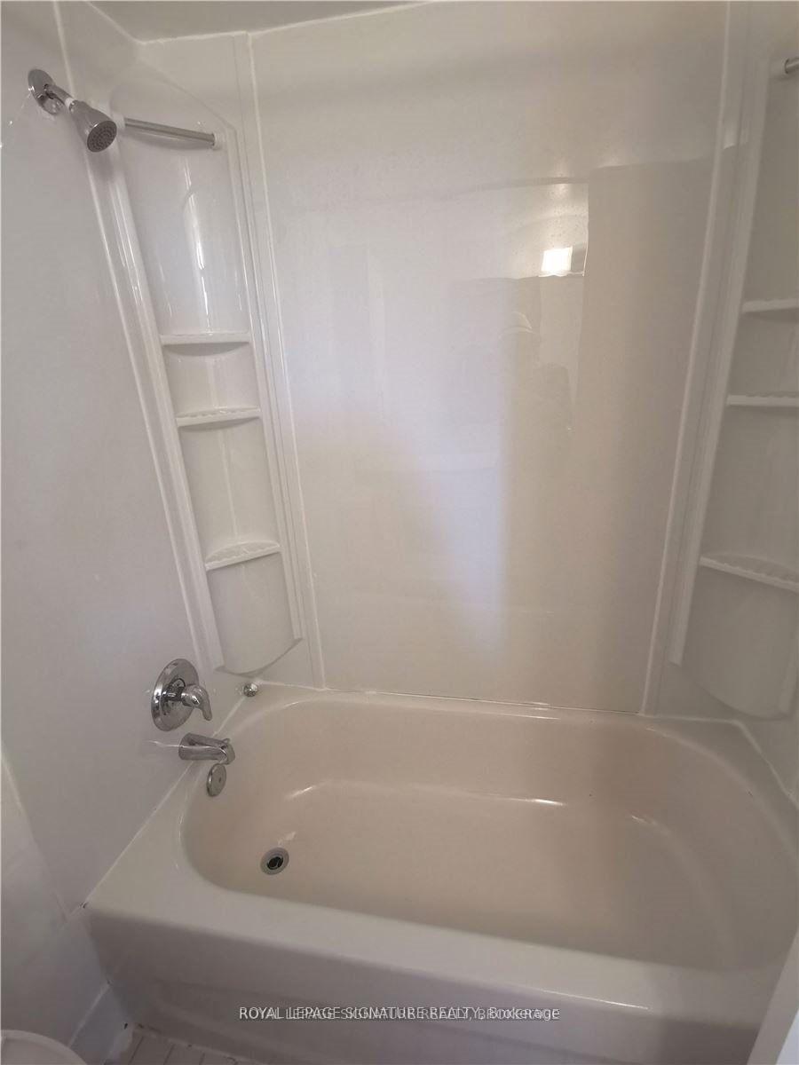 Photo 14 of Unit 1606, 720 Spadina Avenue, Toronto, University — HOMEH