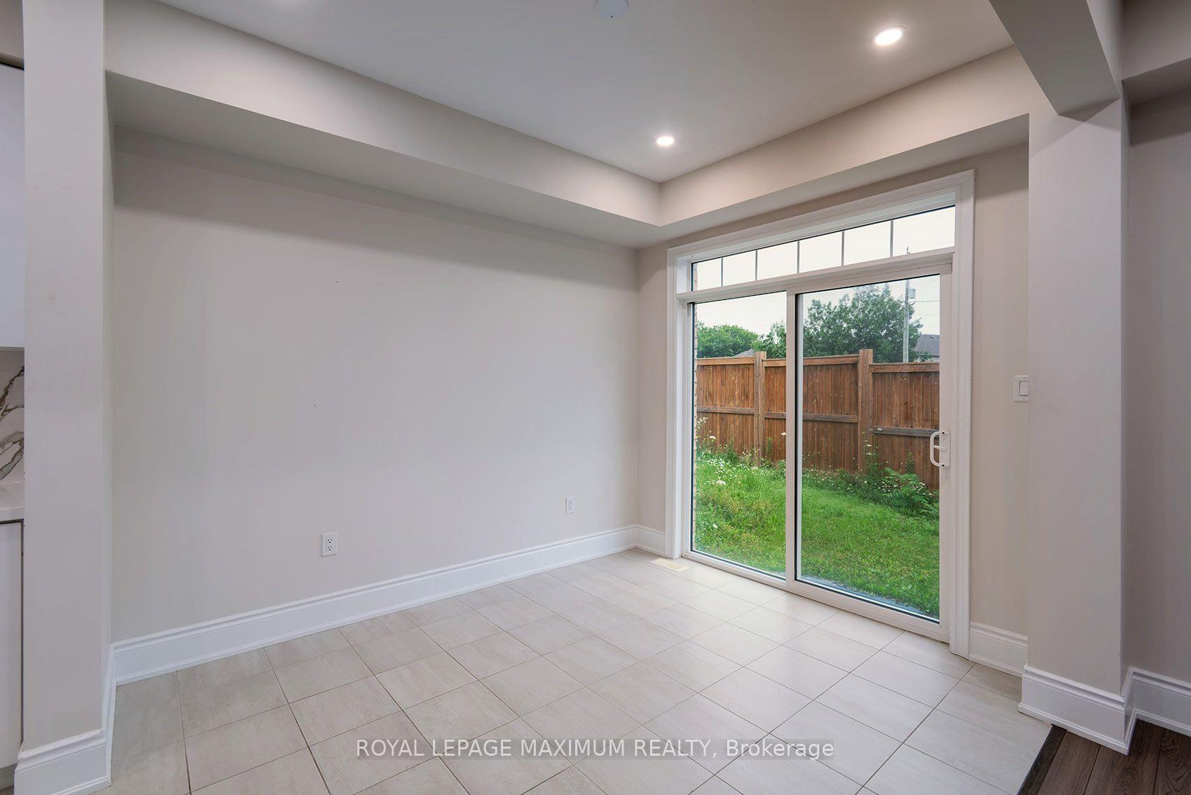 Photo 9 of 17 Brent Crescent, Clarington, Bowmanville — HOMEH