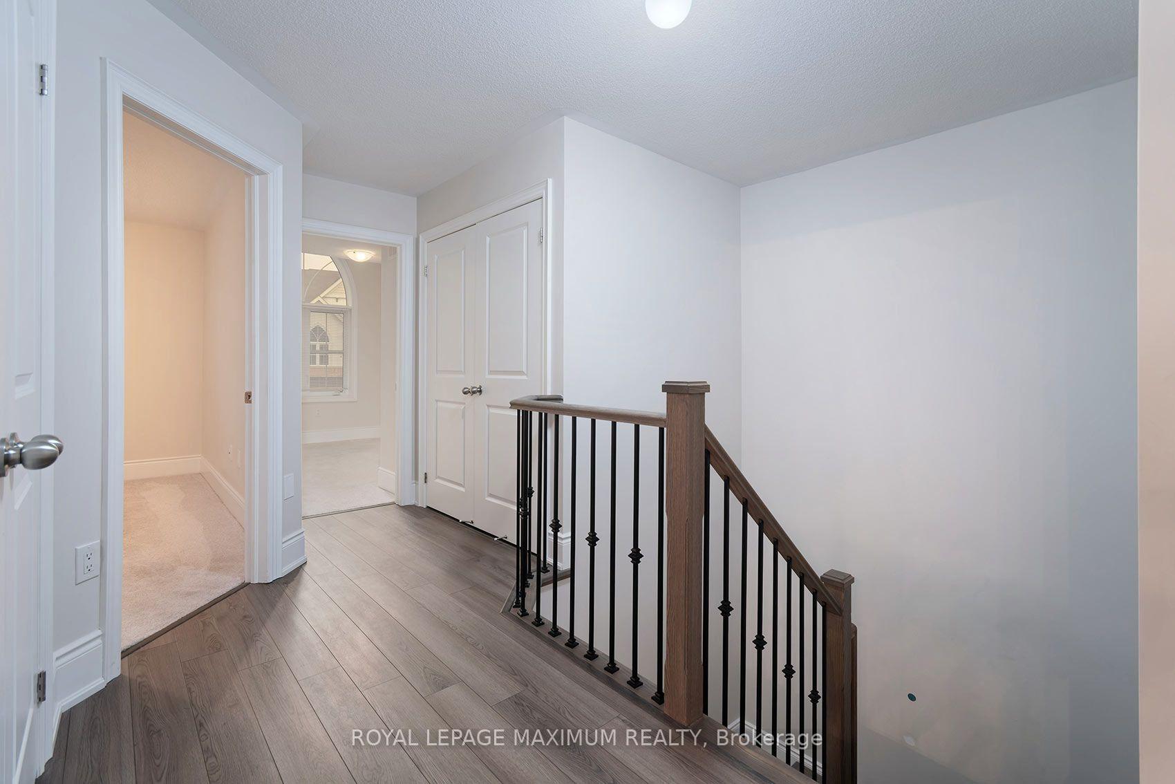 Photo 13 of 17 Brent Crescent, Clarington, Bowmanville — HOMEH