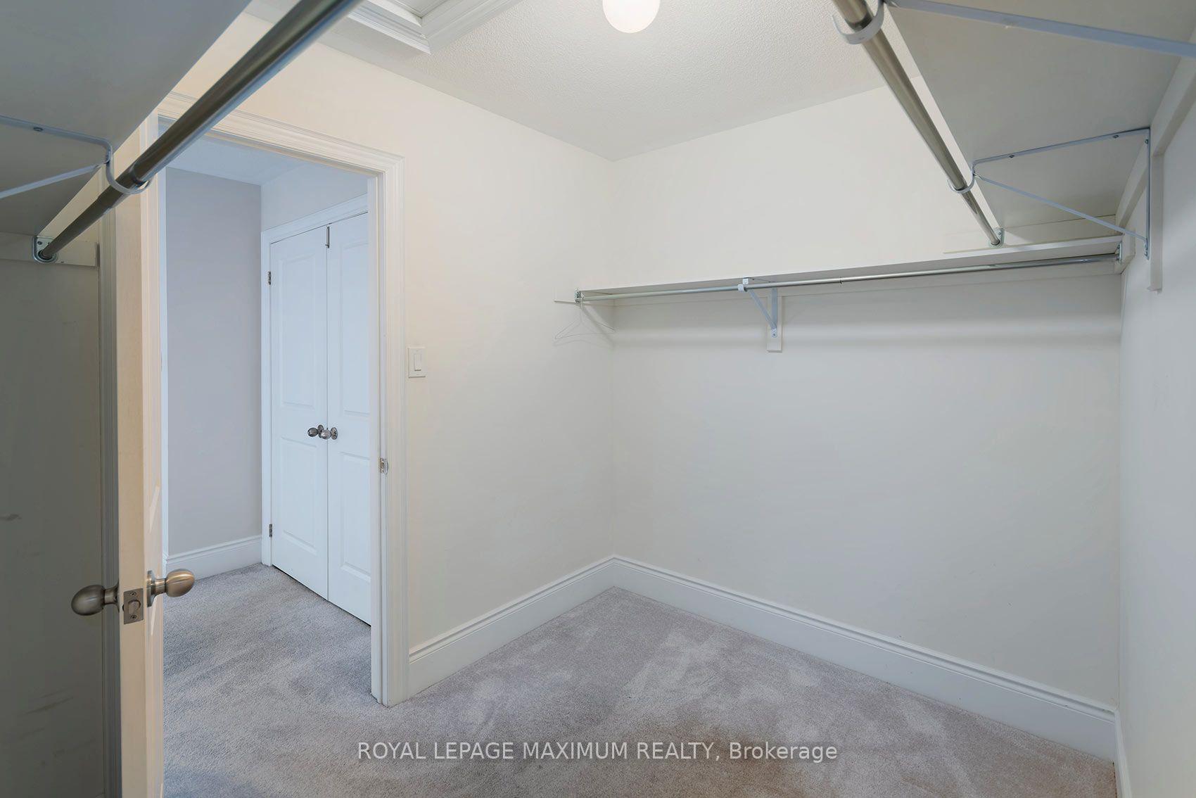 Photo 17 of 17 Brent Crescent, Clarington, Bowmanville — HOMEH