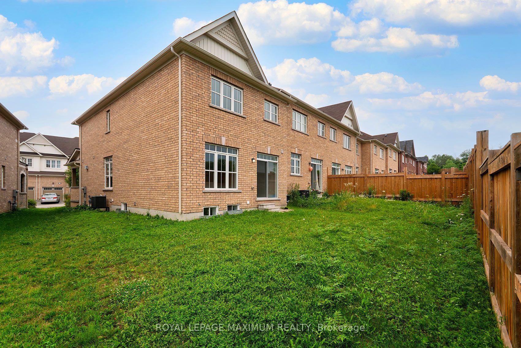 Photo 29 of 17 Brent Crescent, Clarington, Bowmanville — HOMEH
