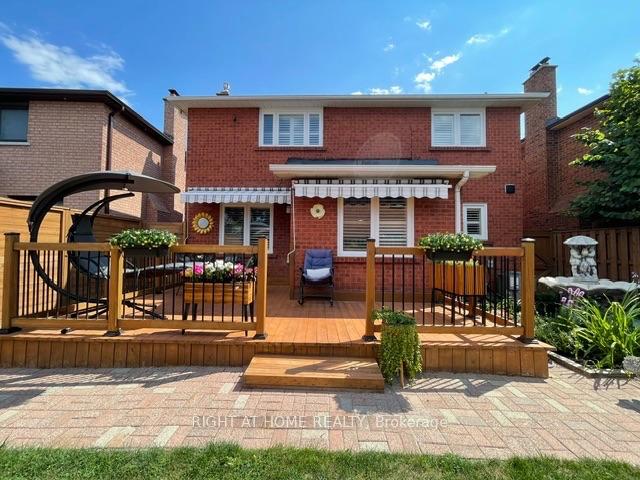 Photo 4 of 70 Bellona Street, Vaughan, West Woodbridge — HOMEH