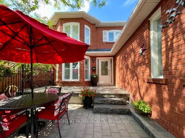 Photo 1 of 70 Bellona Street, Vaughan, West Woodbridge — HOMEH