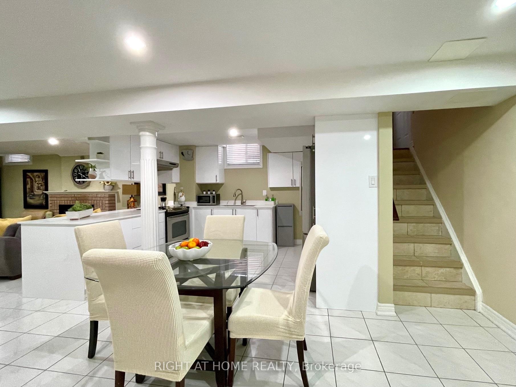 Photo 23 of 70 Bellona Street, Vaughan, West Woodbridge — HOMEH