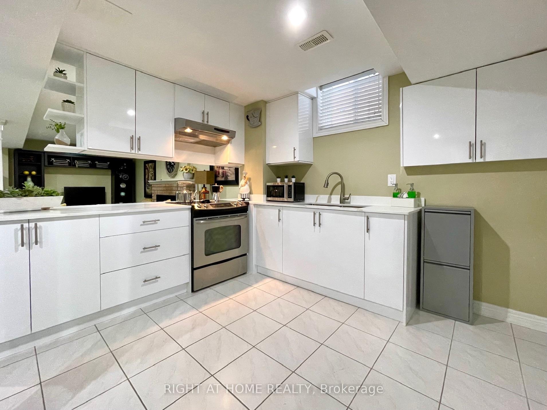 Photo 30 of 70 Bellona Street, Vaughan, West Woodbridge — HOMEH