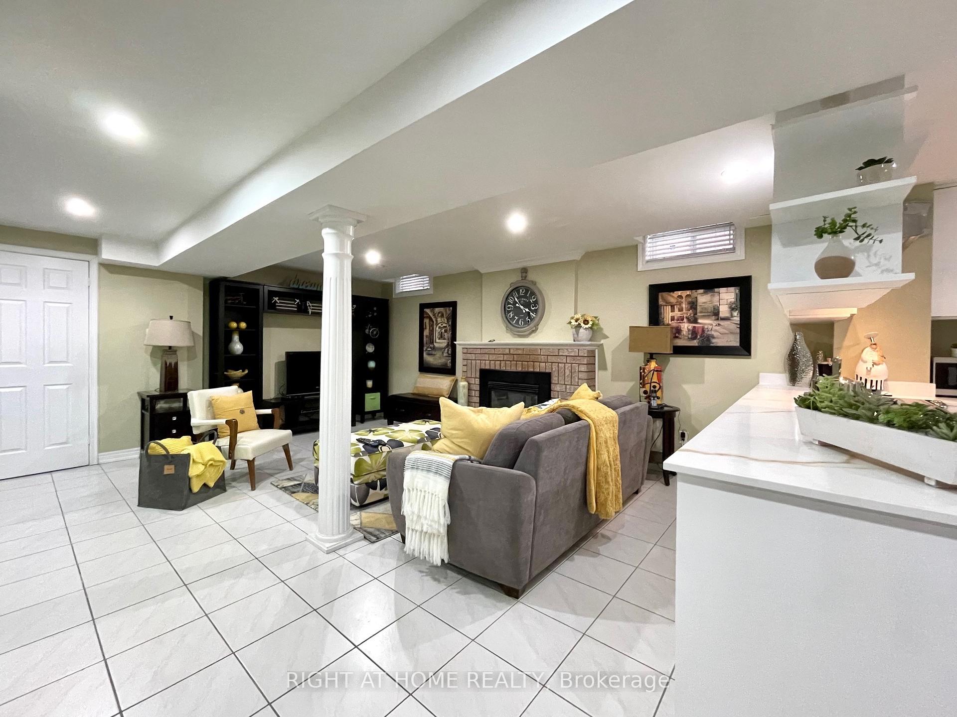 Photo 38 of 70 Bellona Street, Vaughan, West Woodbridge — HOMEH