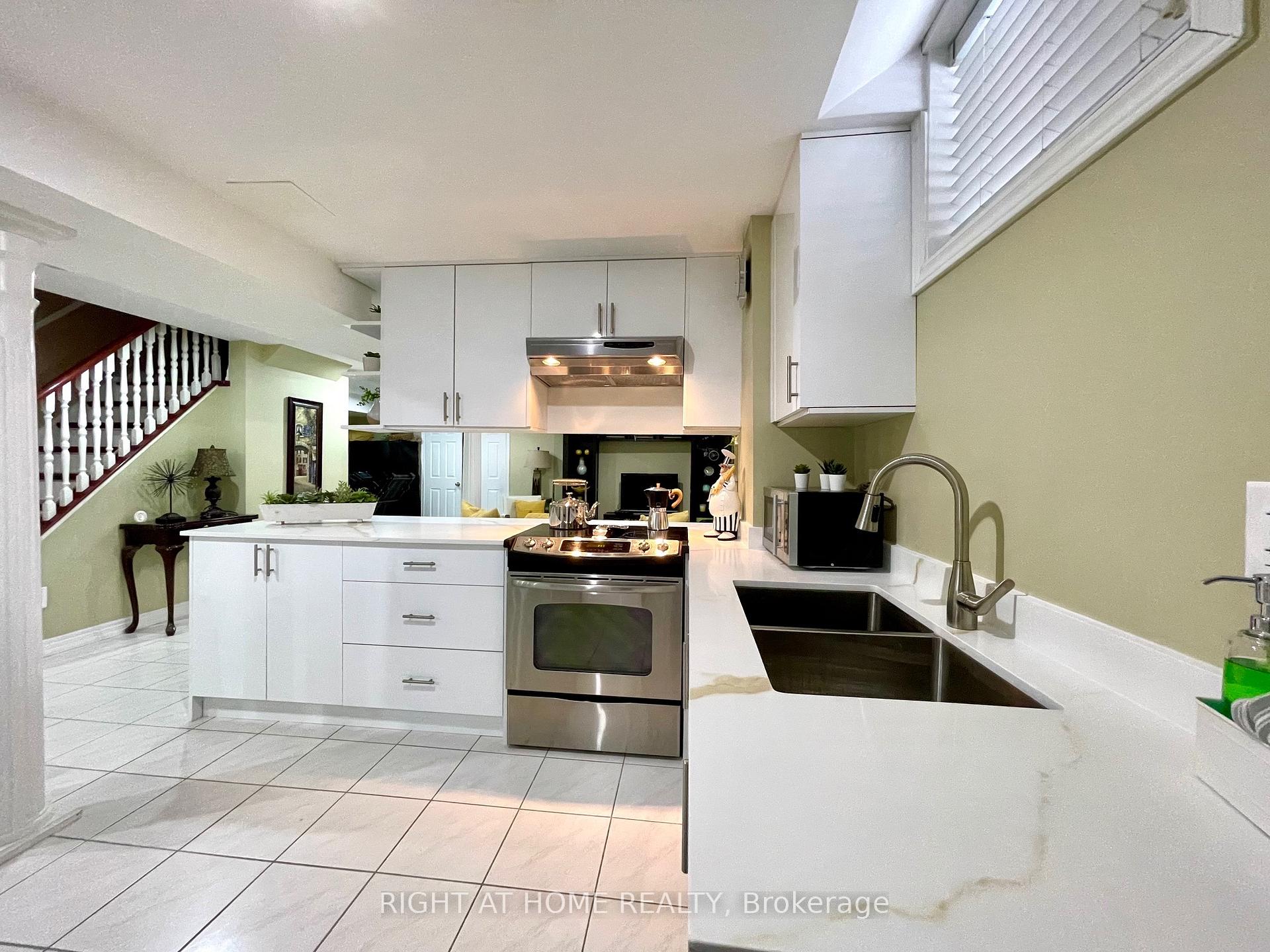 Photo 61 of 70 Bellona Street, Vaughan, West Woodbridge — HOMEH