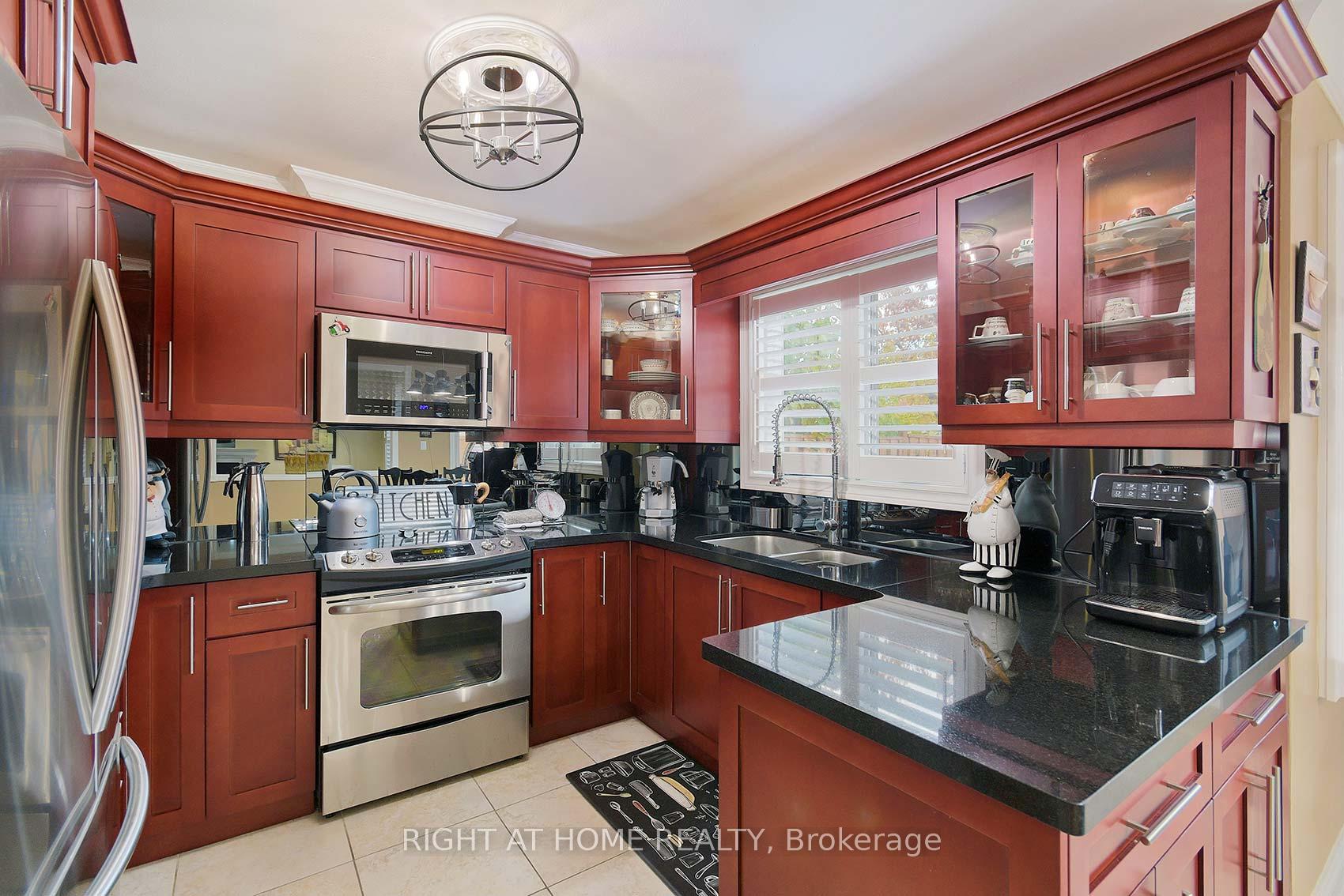 Photo 51 of 70 Bellona Street, Vaughan, West Woodbridge — HOMEH