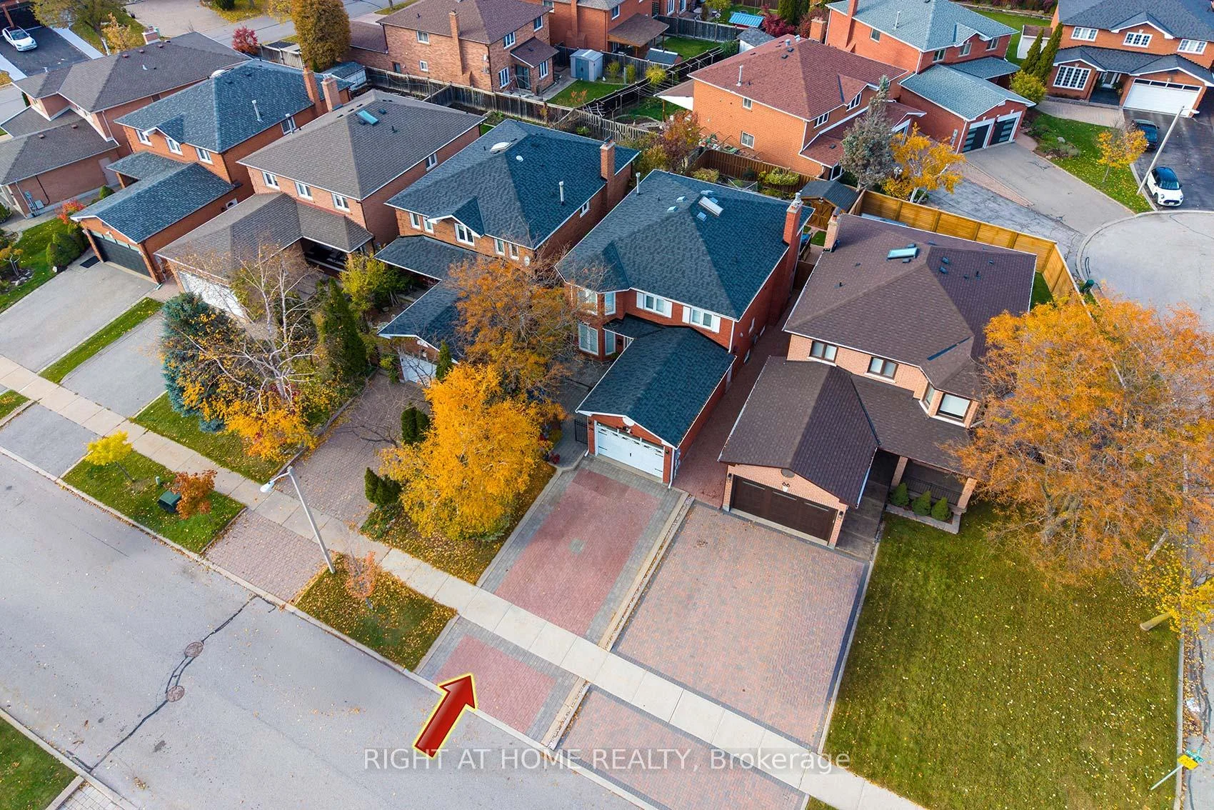 Photo 64 of 70 Bellona Street, Vaughan, West Woodbridge — HOMEH